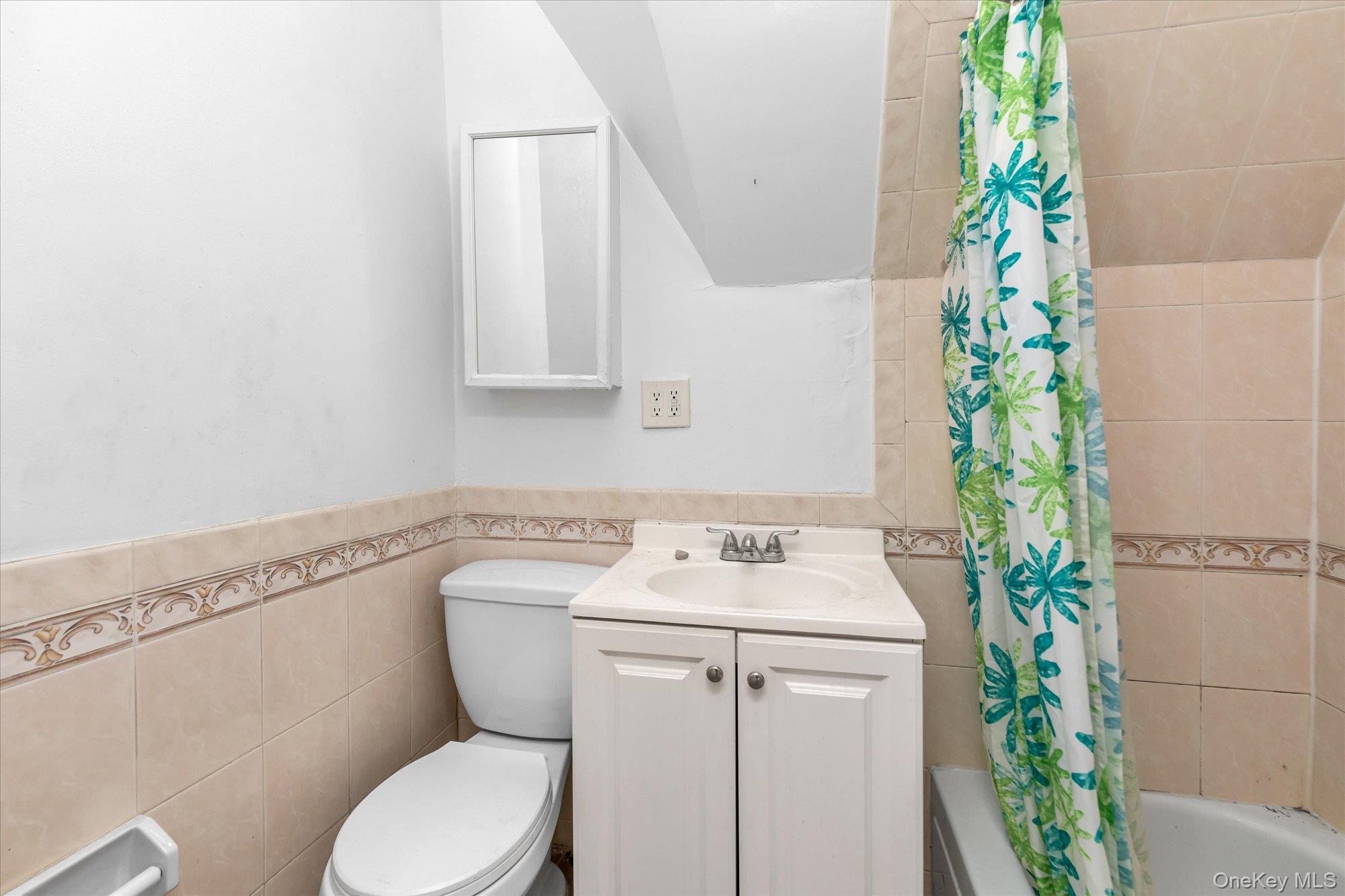 #13 photo, 11-41 123 Street, College Point , NY 11356