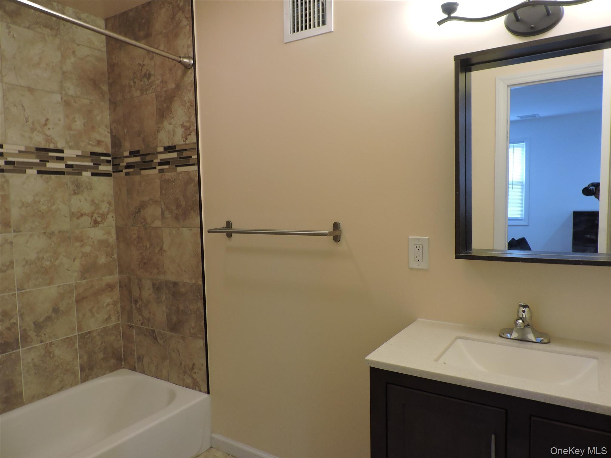 #10 photo, 9 Bainbridge Street, Roosevelt , NY 11575