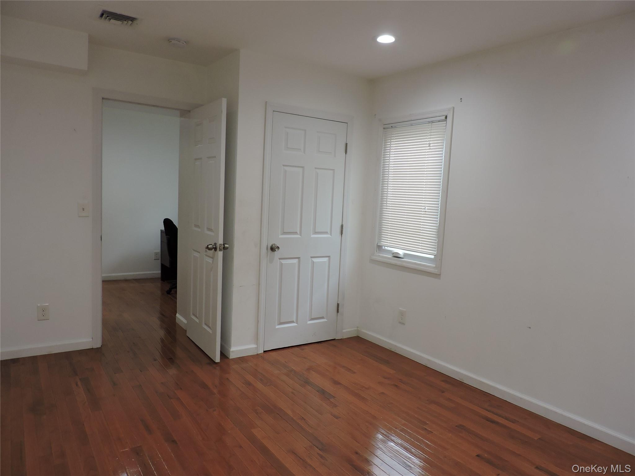 #11 photo, 9 Bainbridge Street, Roosevelt , NY 11575