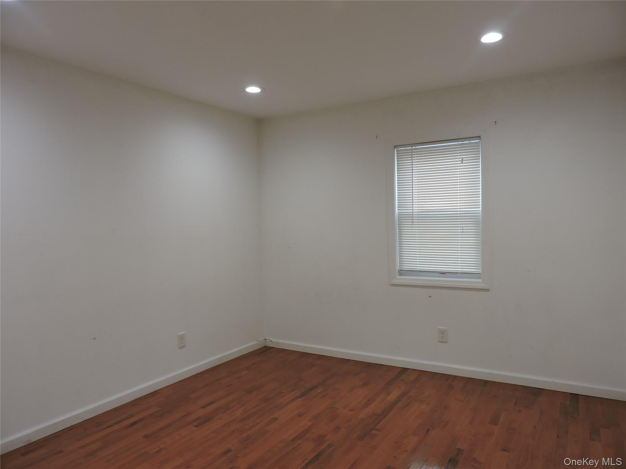 #12 photo, 9 Bainbridge Street, Roosevelt , NY 11575