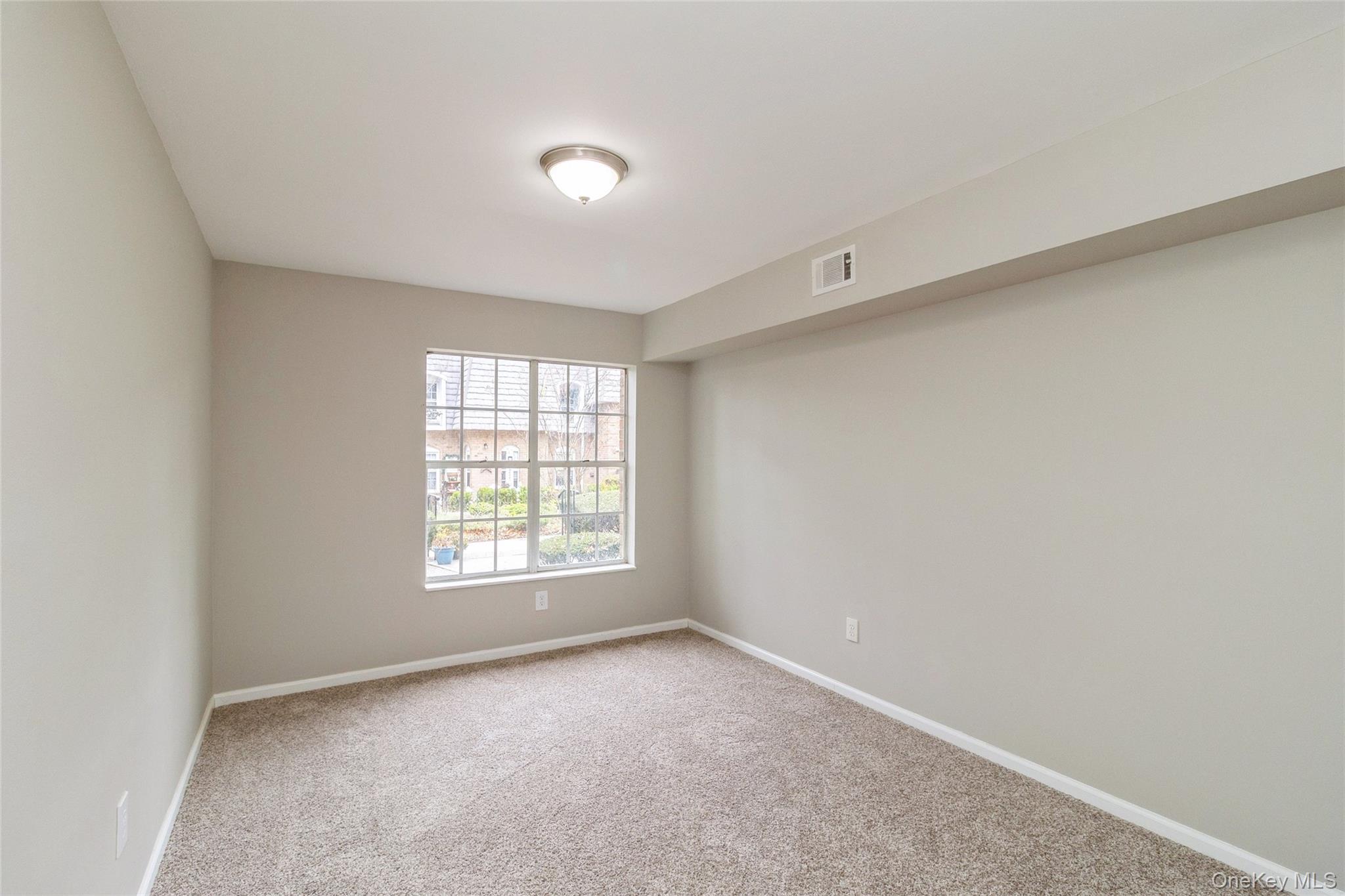 #17 photo, 655 Middle Country Road, Coram , NY 11727