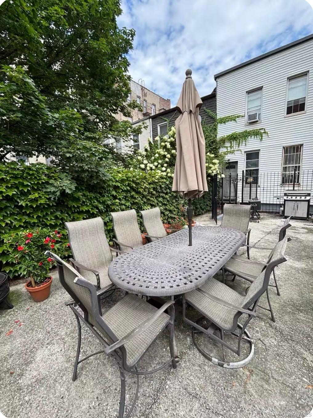 #14 photo, 282 163rd Street, Bronx , NY 10451