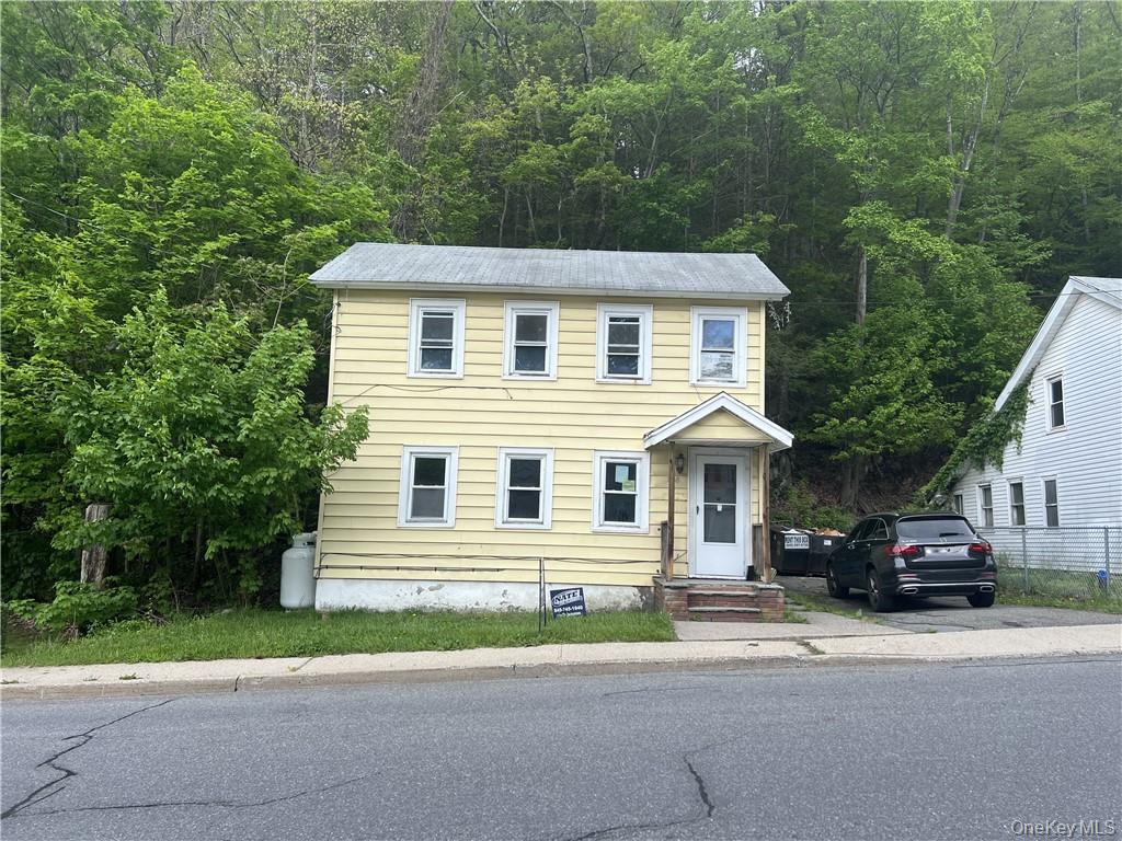 #13 photo, 208 Center Street, Ellenville , NY 12428