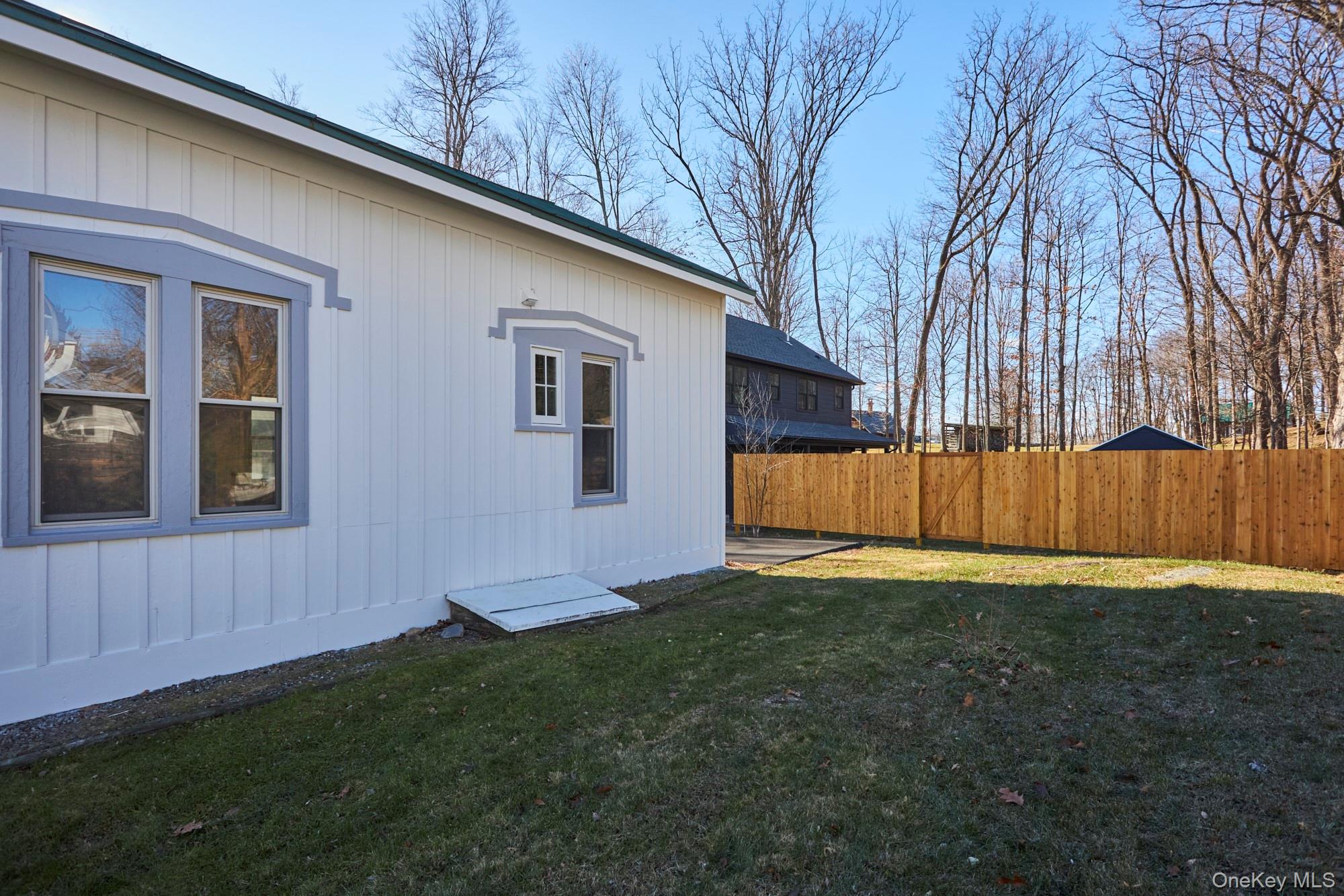 #10 photo, 16 Oak Street, Rhinebeck , NY 12572