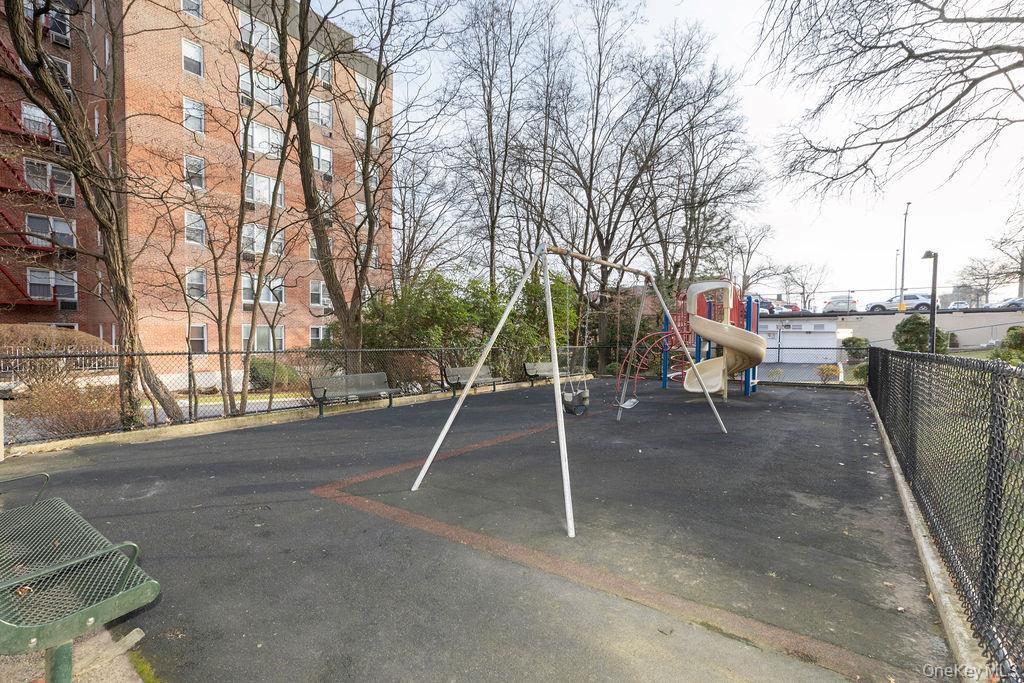 #19 photo, 5 Sadore Lane, Yonkers , NY 10710