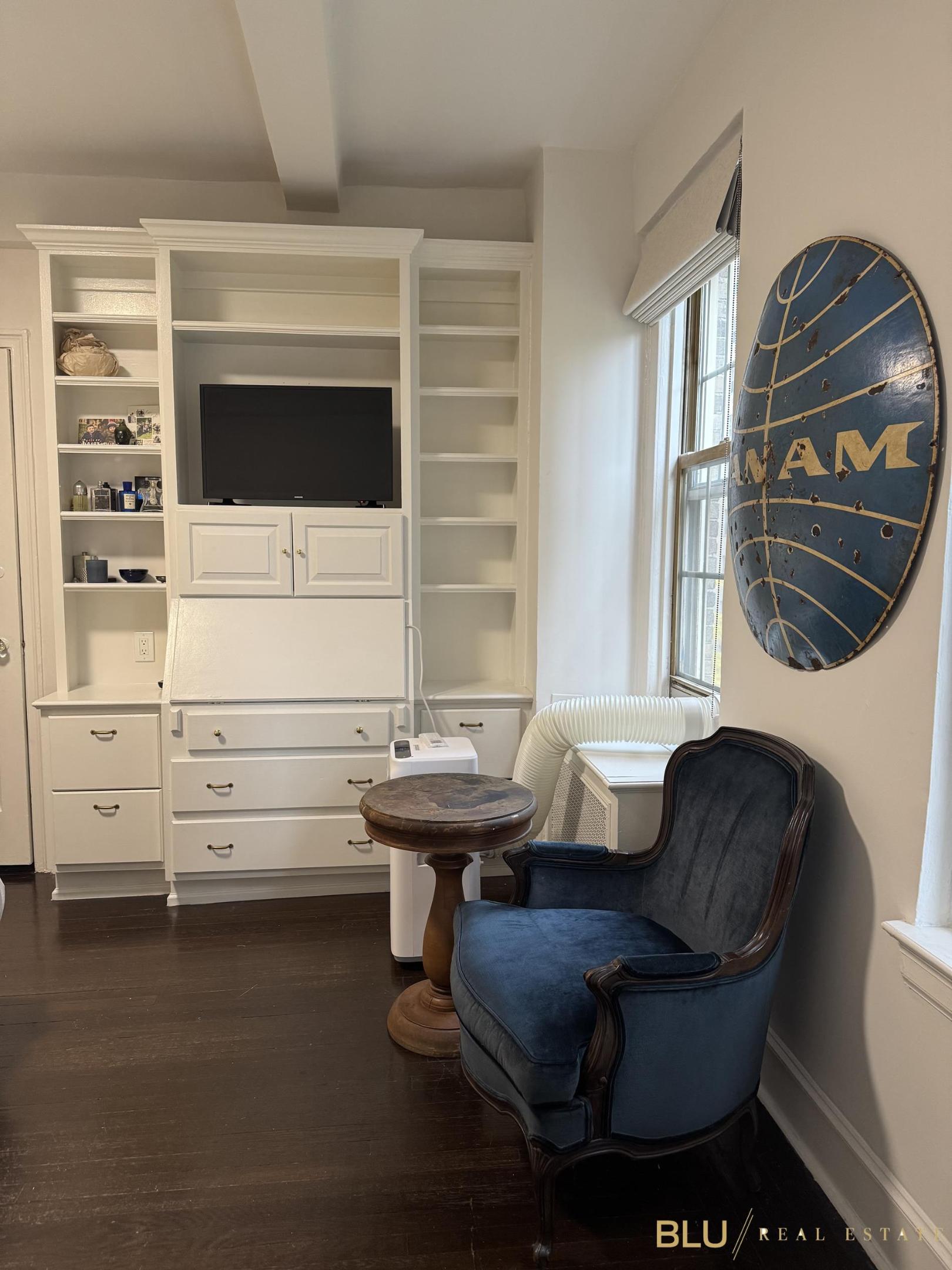 #13 photo, New York City, Greenwich Village , NY 10011