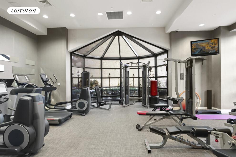 #8 photo, Long Island City, Long Island City , NY 11101