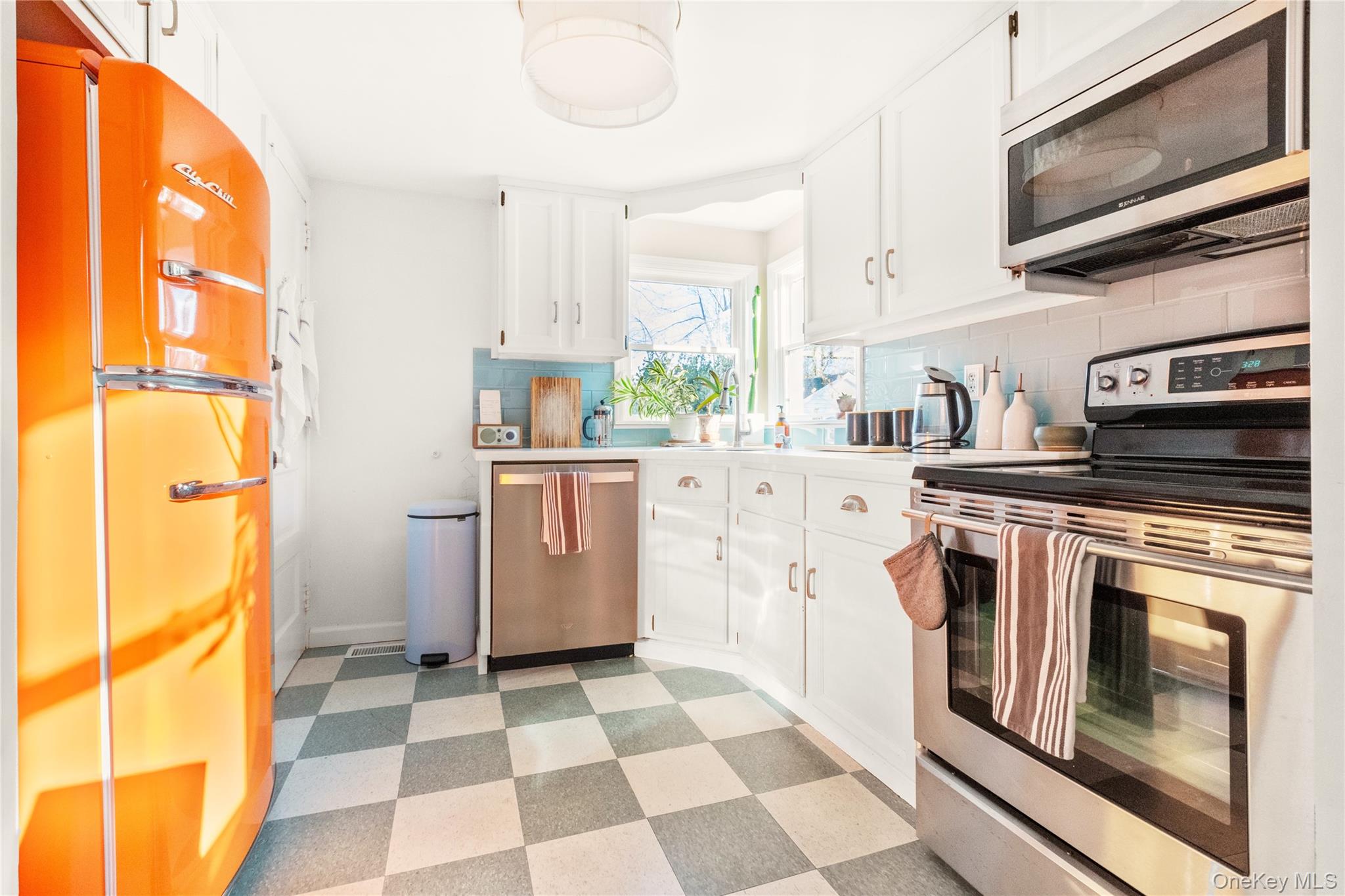 #4 photo, 47 Station Road, Bellport Village , NY 11713