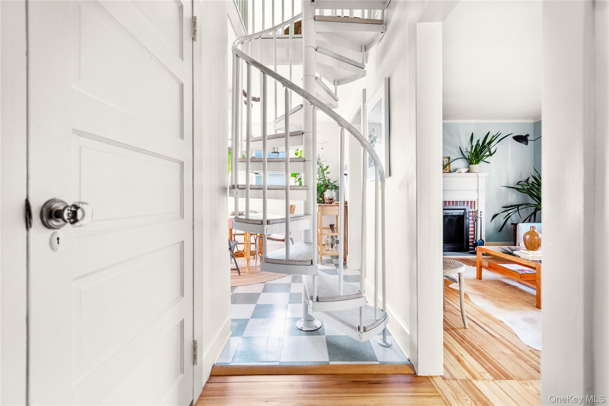 #9 photo, 47 Station Road, Bellport Village , NY 11713