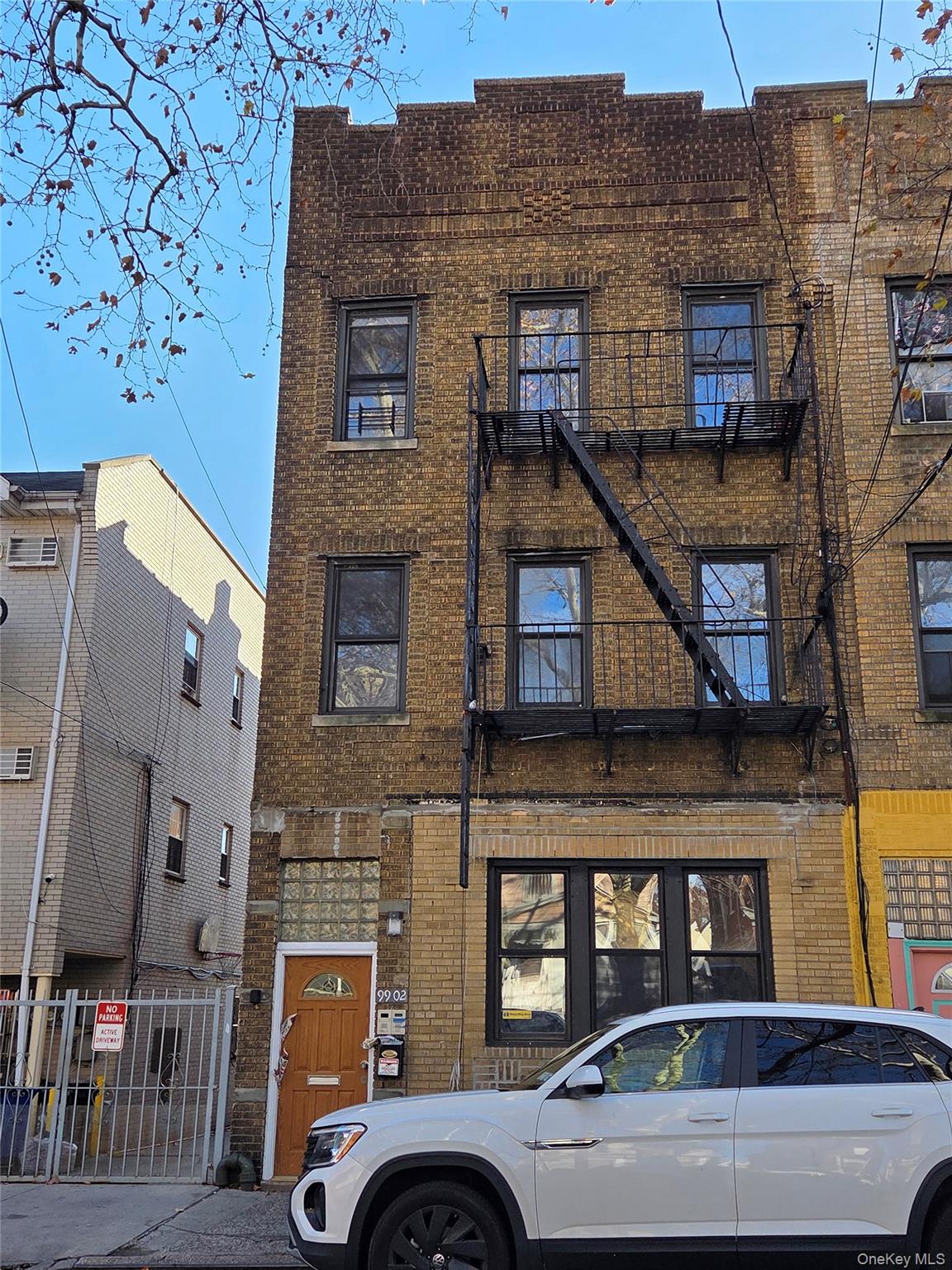 #1 photo, 9902 43rd Avenue, 皇后区 可乐娜 Corona , NY 11368