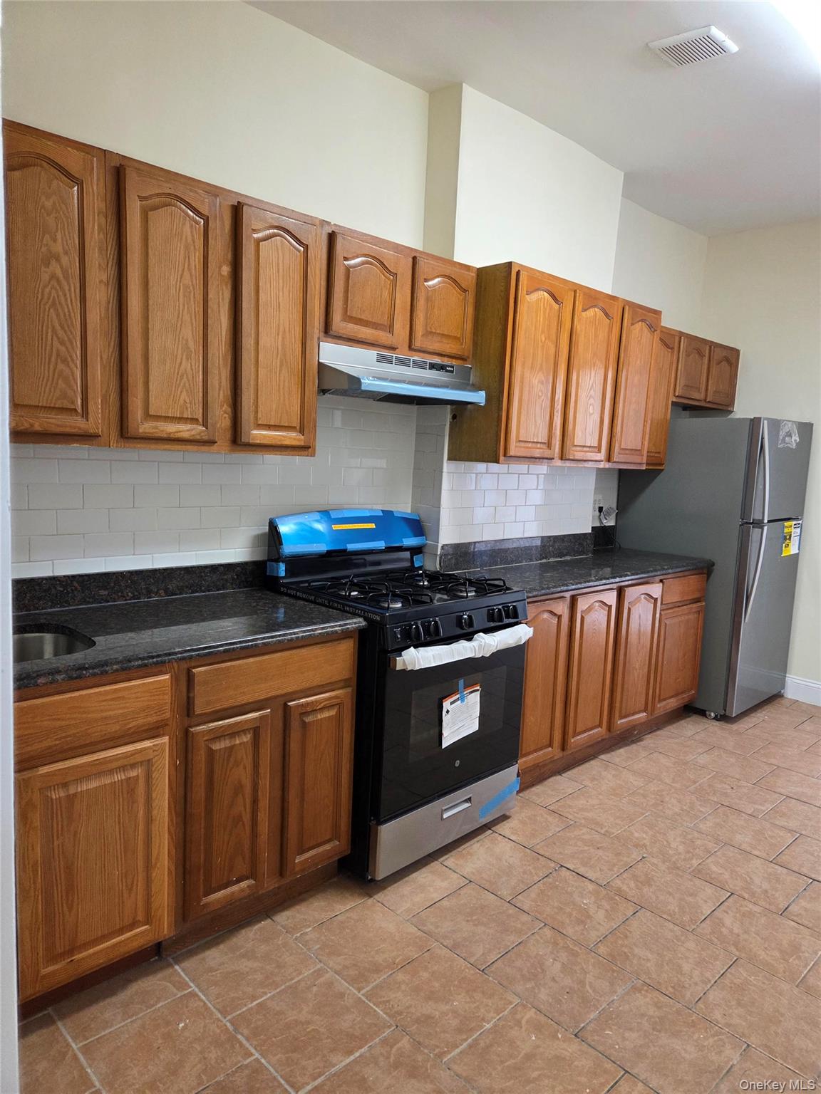 #2 photo, 9902 43rd Avenue, 皇后区 可乐娜 Corona , NY 11368