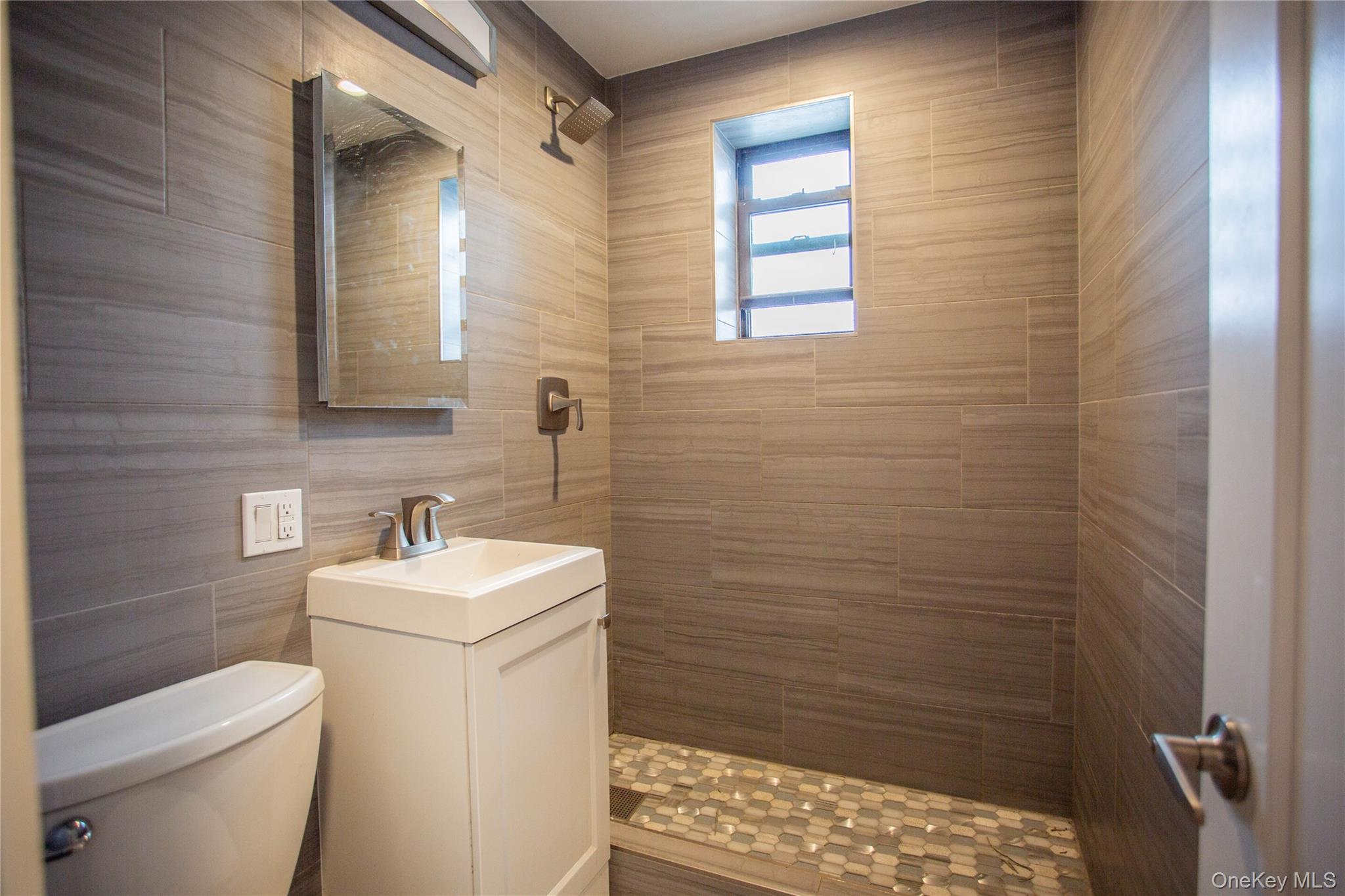 #10 photo, 302 E Broadway, Long Beach , NY 11561