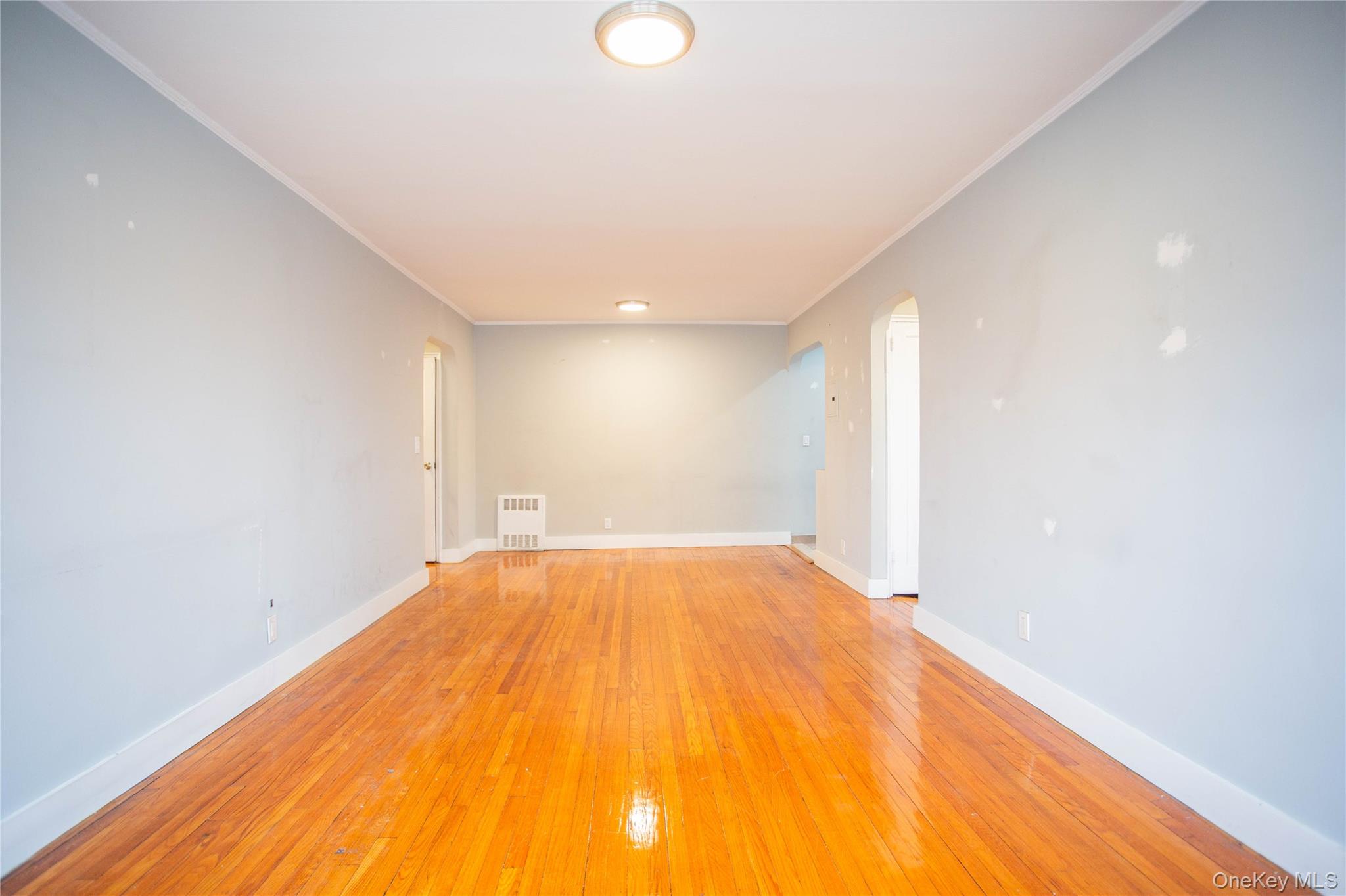 #8 photo, 302 E Broadway, Long Beach , NY 11561