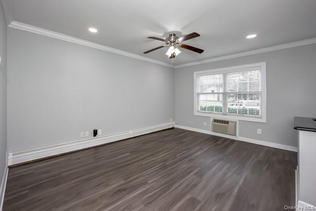 #4 photo, 184 Hallock Road, Lake Grove , NY 11755