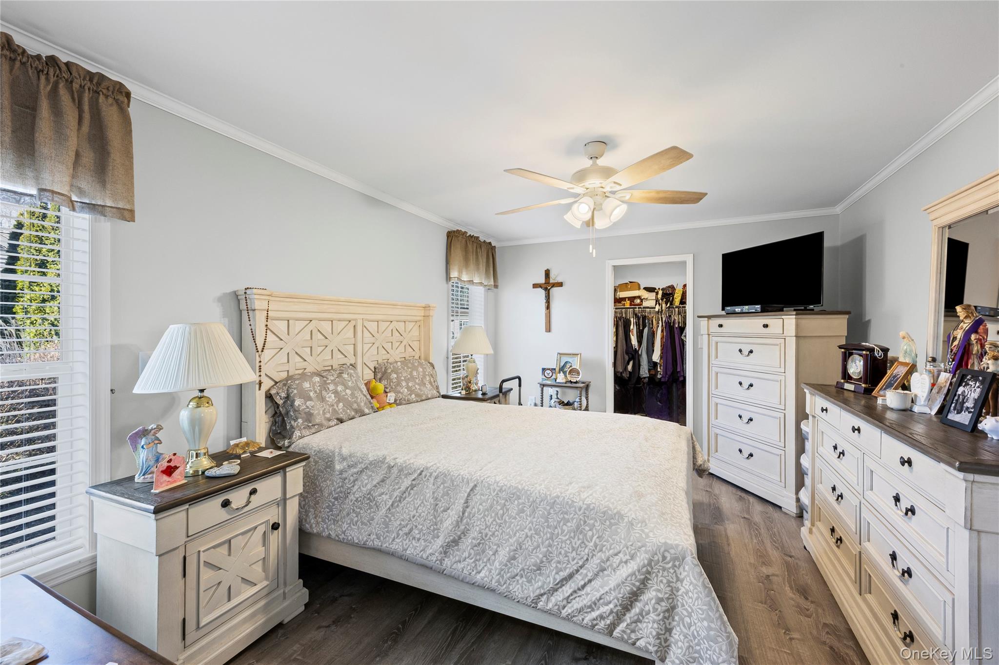 #14 photo, 1661 Old Country Road, Riverhead , NY 11901