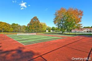 #19 photo, 5 Norfolk Court, Coram , NY 11727