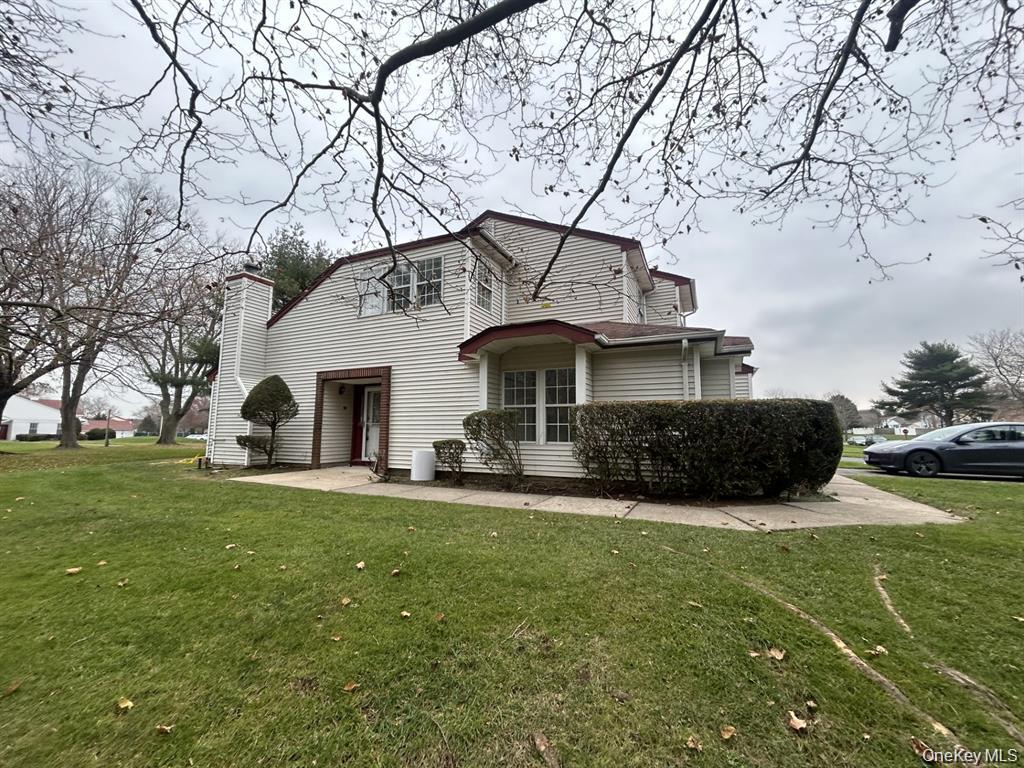 #2 photo, 5 Norfolk Court, Coram , NY 11727