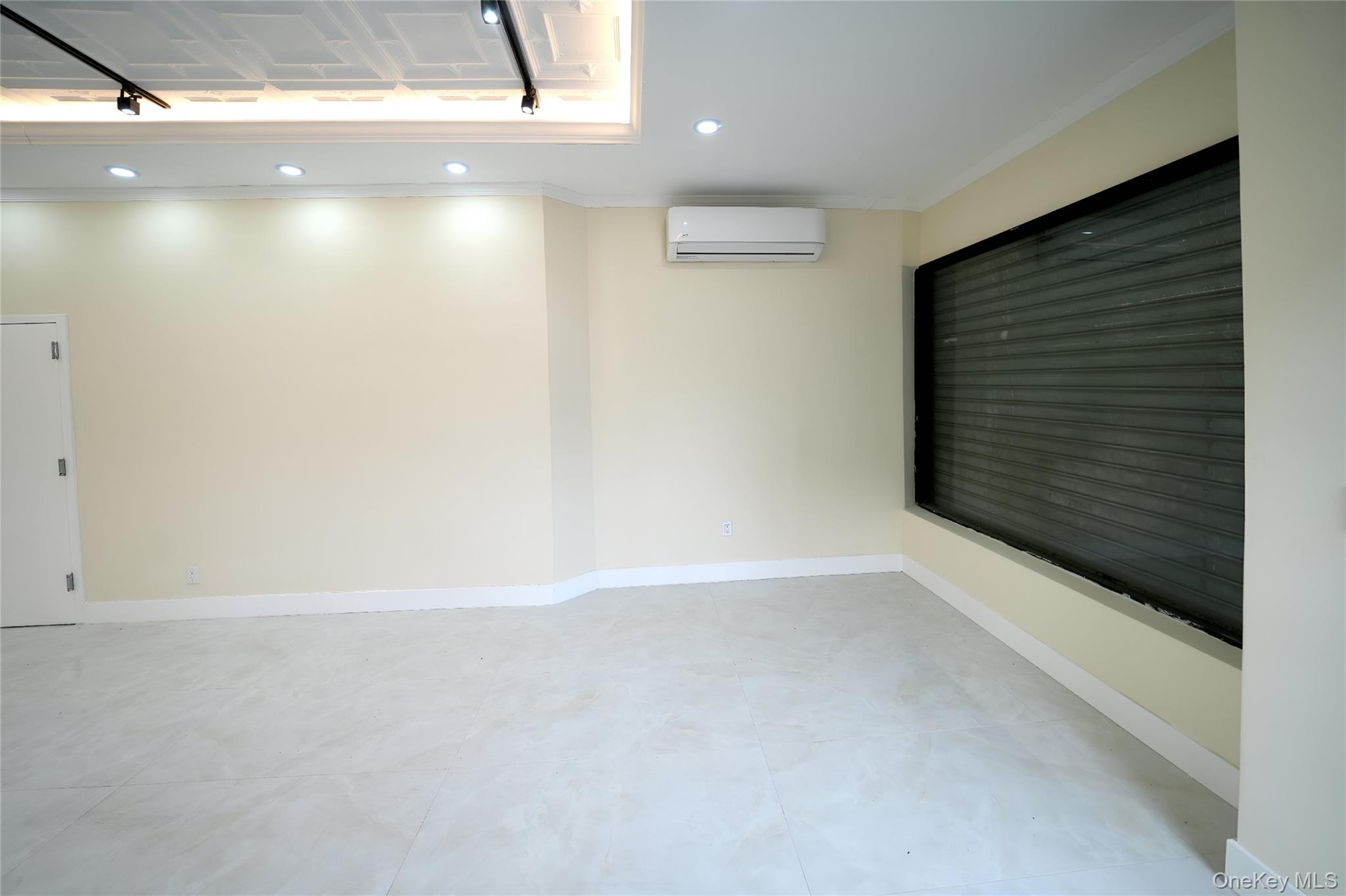 #3 photo, 6286 60th Place, Ridgewood , NY 11385