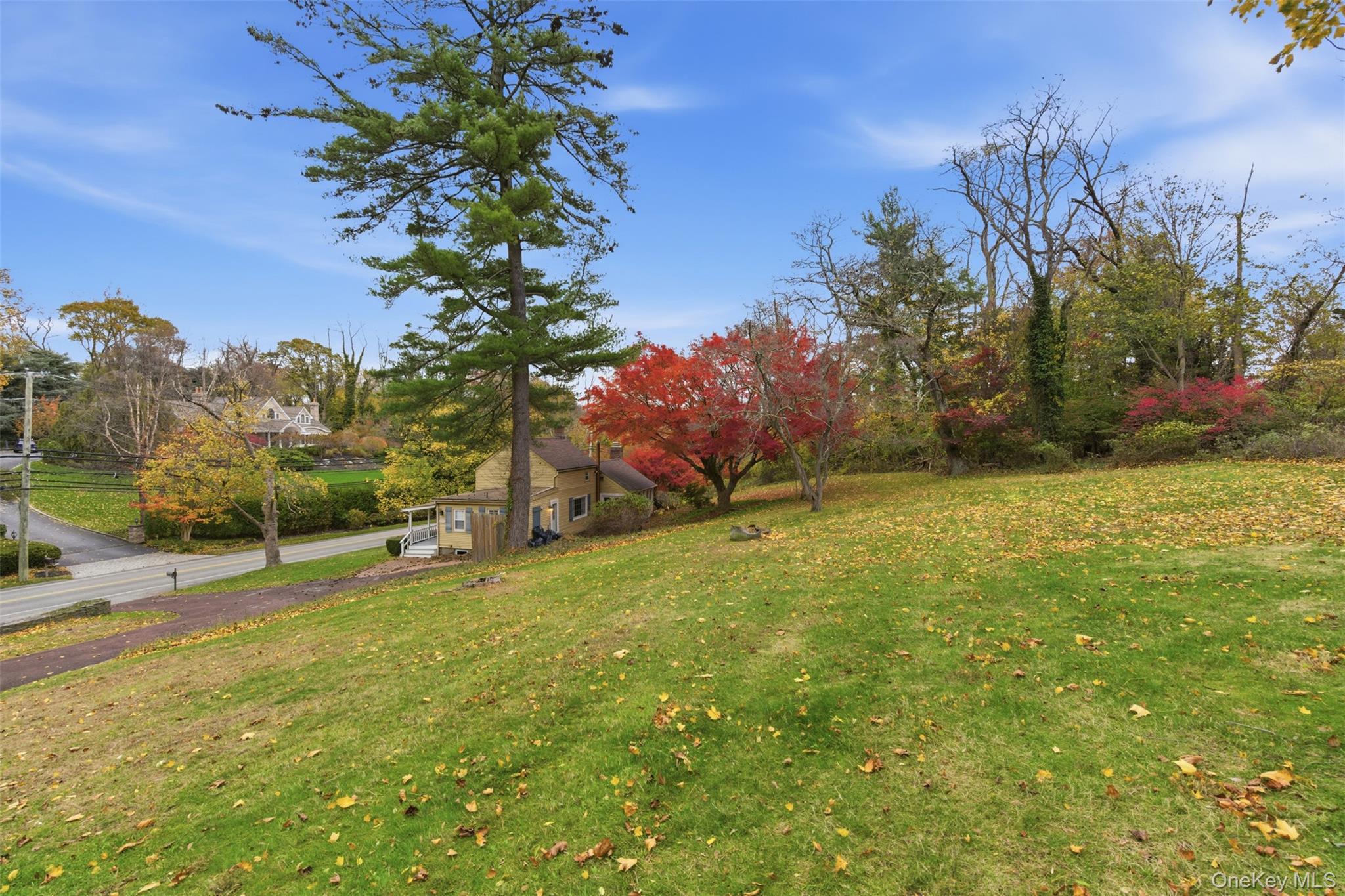 #15 photo, 327 W Neck Road, Lloyd Harbor , NY 11743