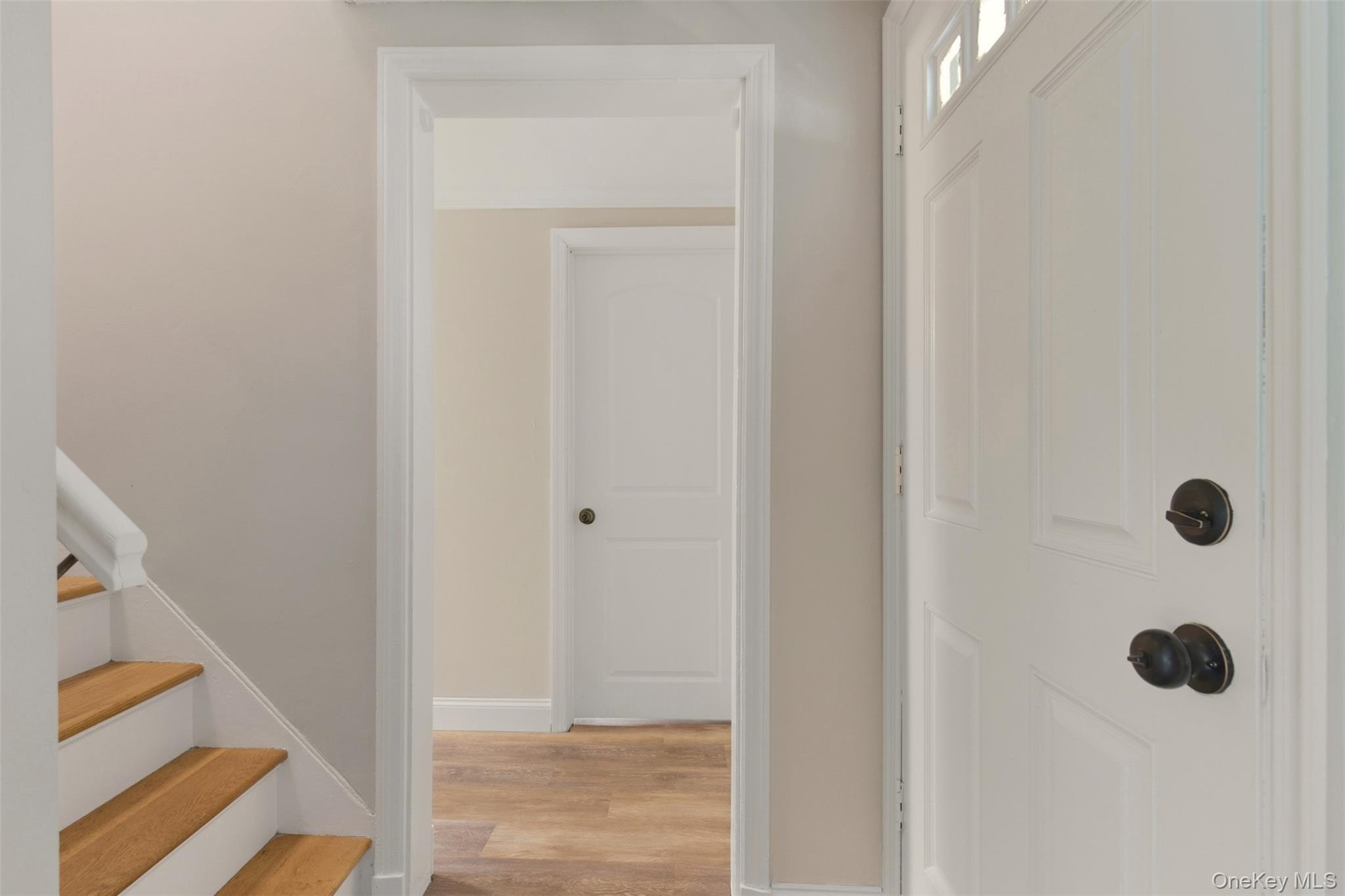 #3 photo, 327 W Neck Road, Lloyd Harbor , NY 11743