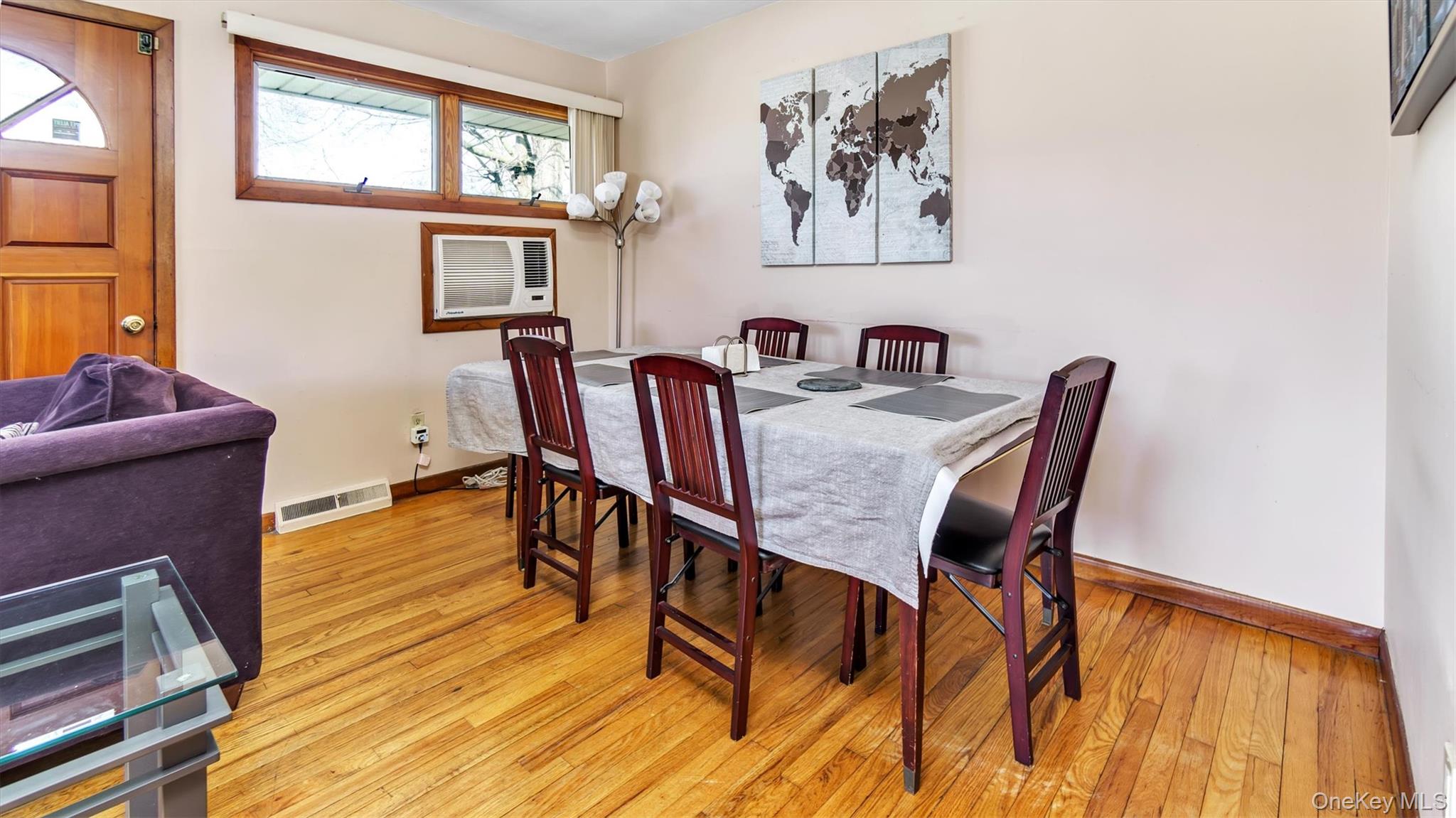 #15 photo, 19 7th Street, Bayville , NY 11709