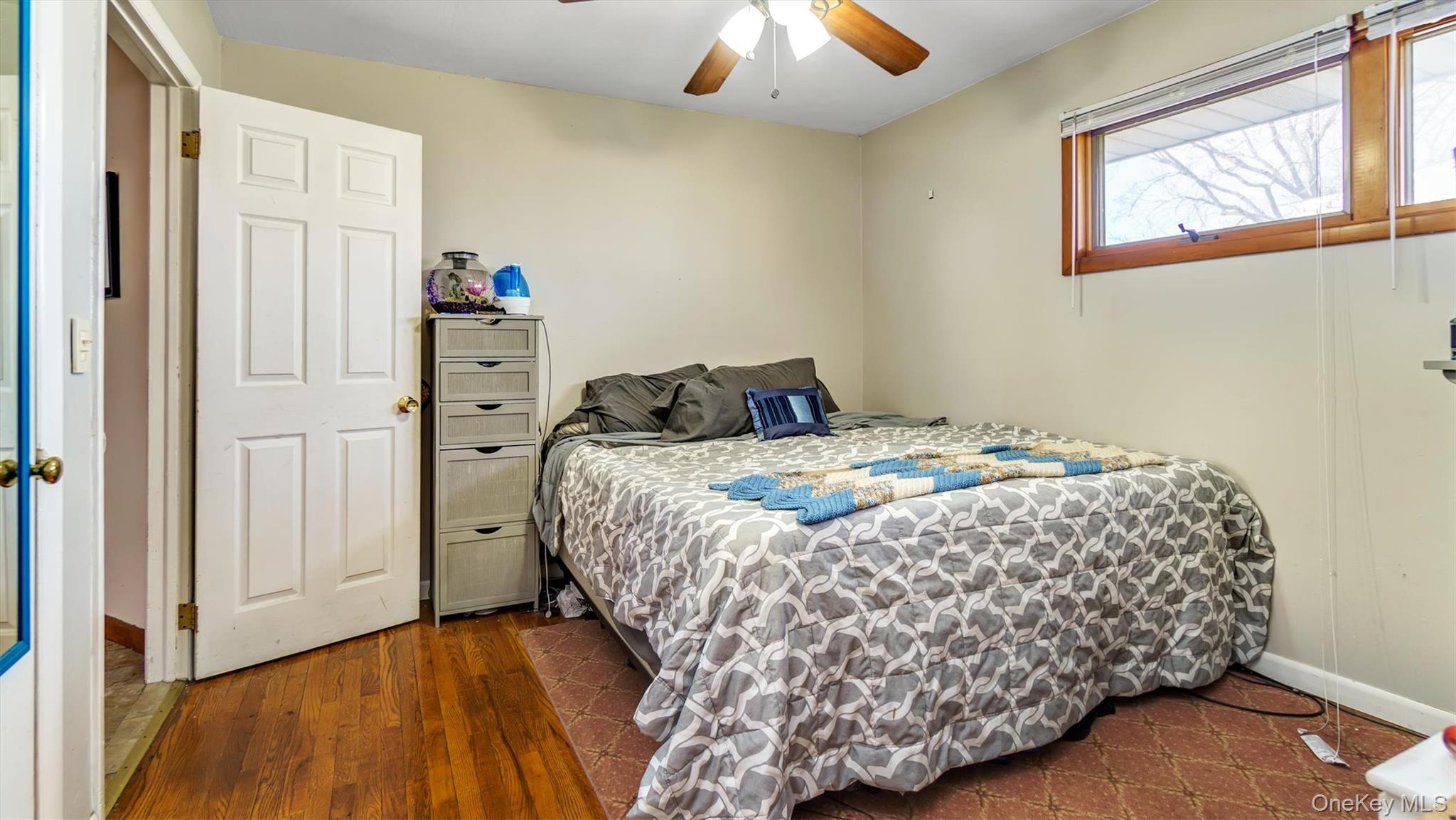 #19 photo, 19 7th Street, Bayville , NY 11709