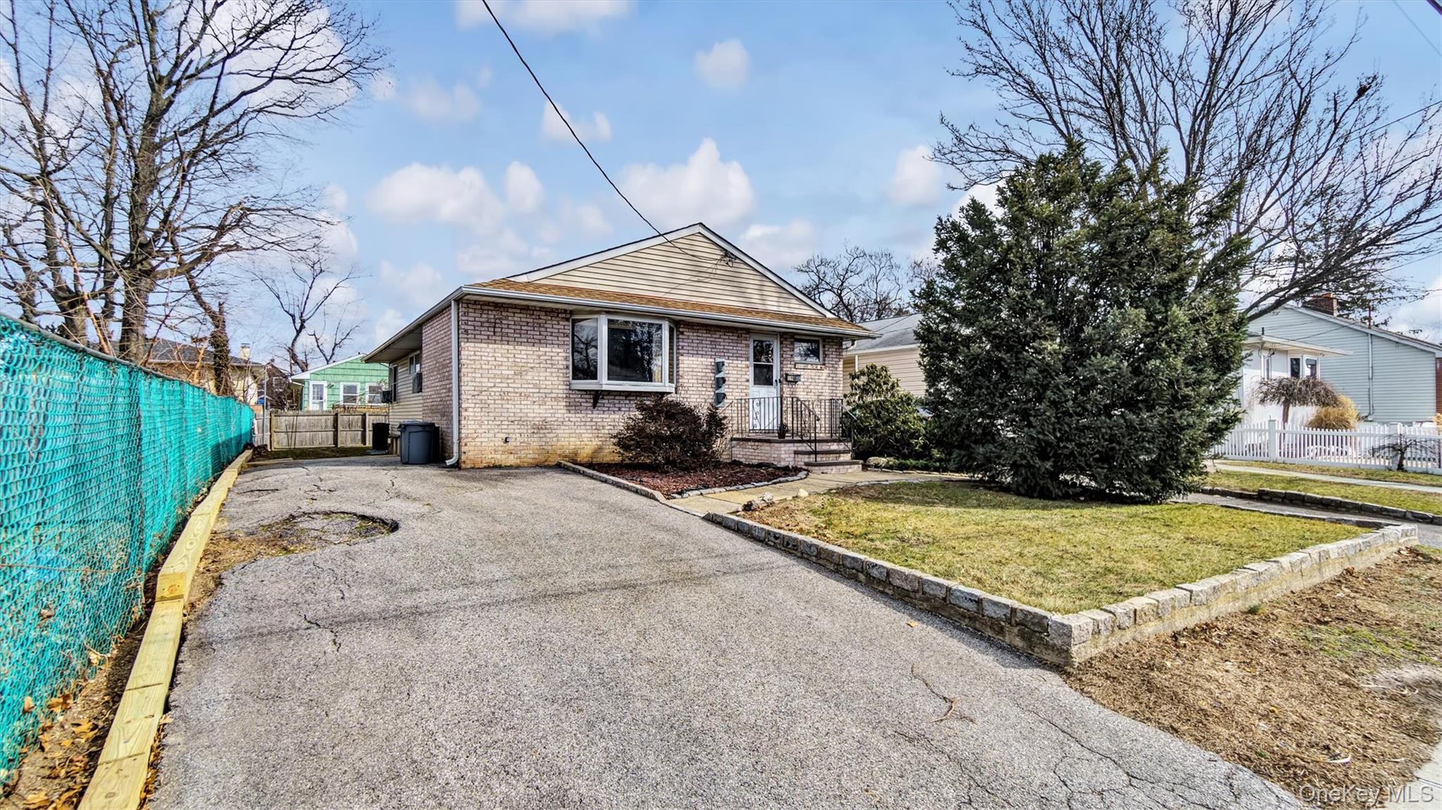 #2 photo, 19 7th Street, Bayville , NY 11709