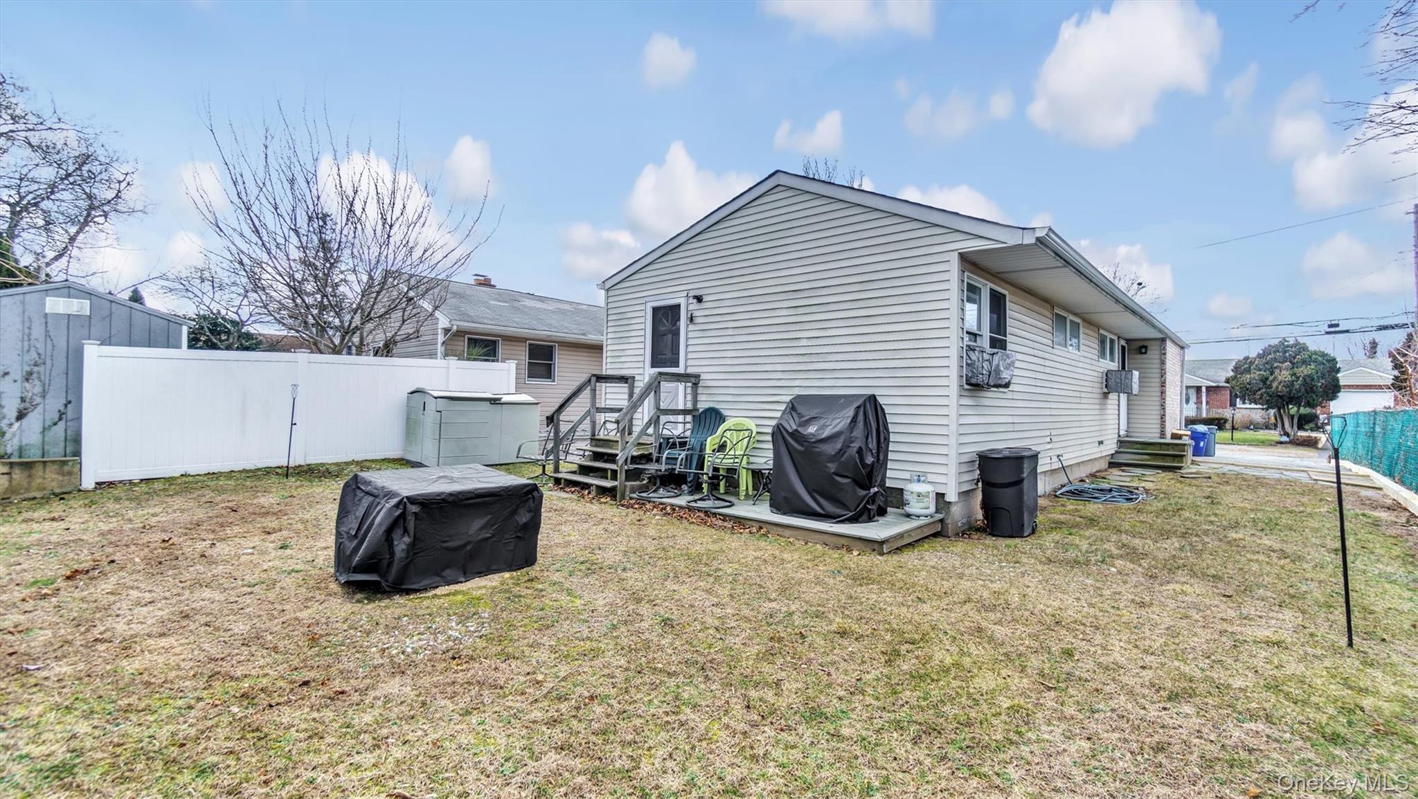 #4 photo, 19 7th Street, Bayville , NY 11709