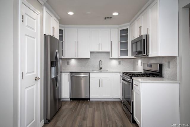 #3 photo, 14 Village Green Drive, Port Jefferson Station , NY 11776