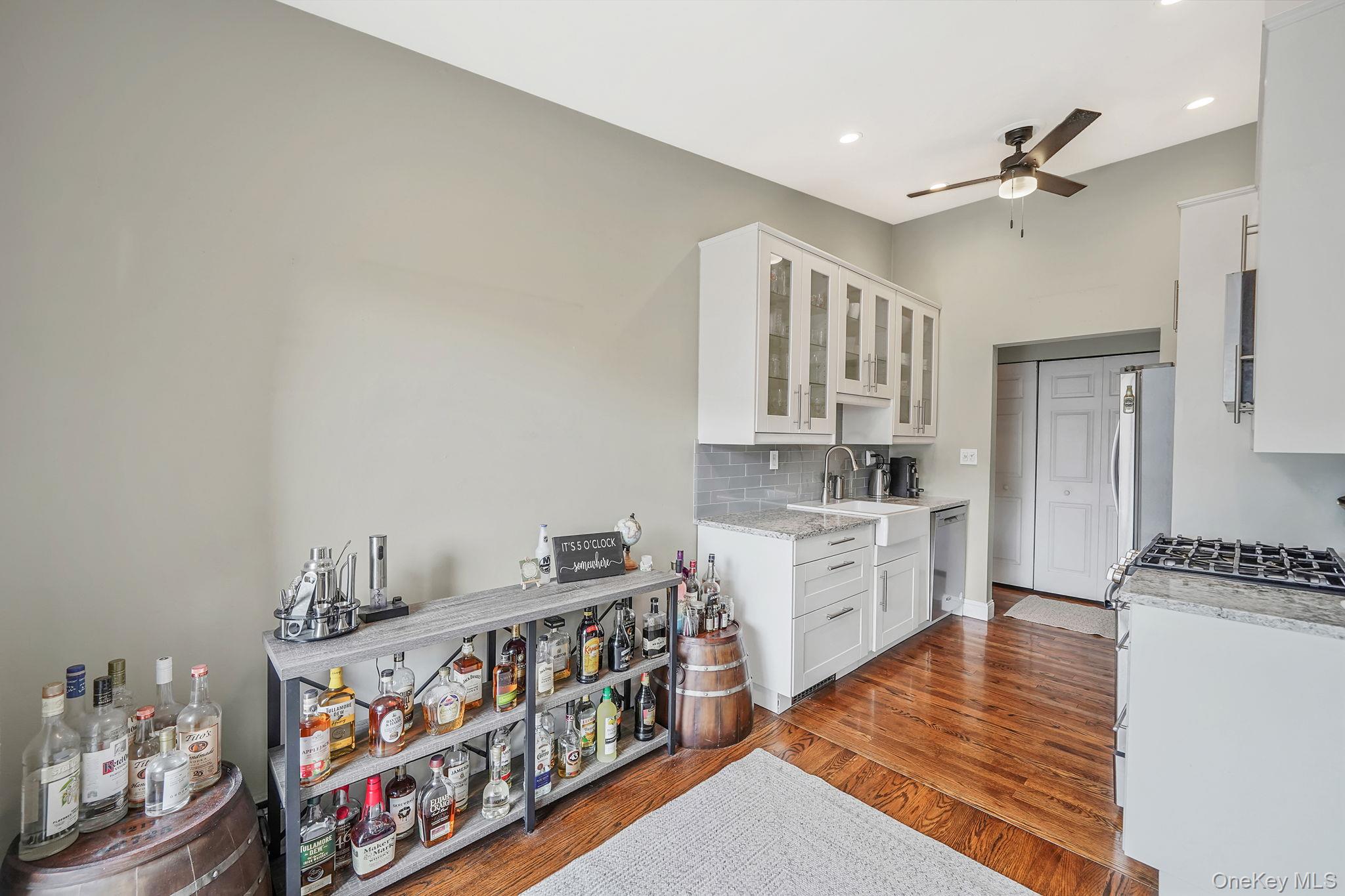 #13 photo, 22 Ivy Street, Farmingdale , NY 11735