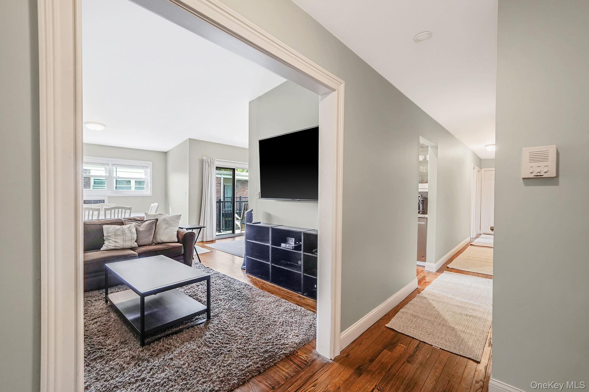 #6 photo, 22 Ivy Street, Farmingdale , NY 11735