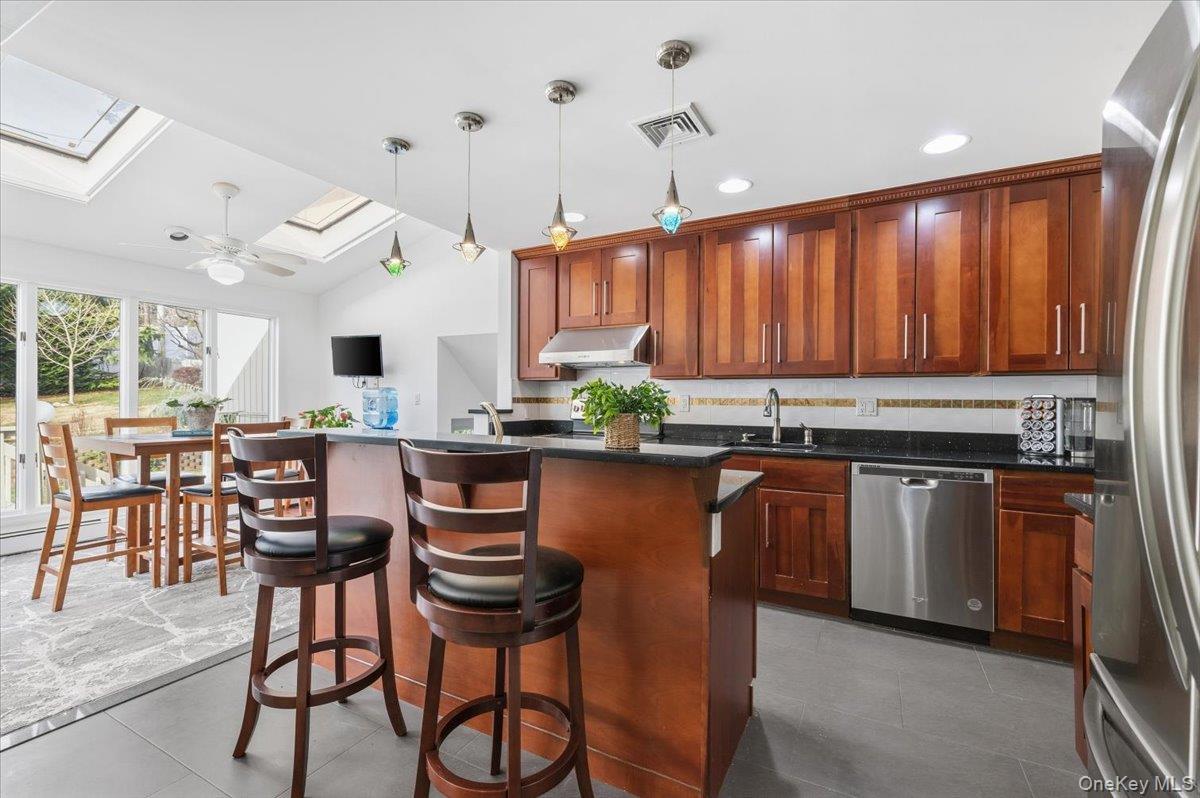 #10 photo, 59 Hazelwood Drive, מחוז נסאו Jericho , NY 11753