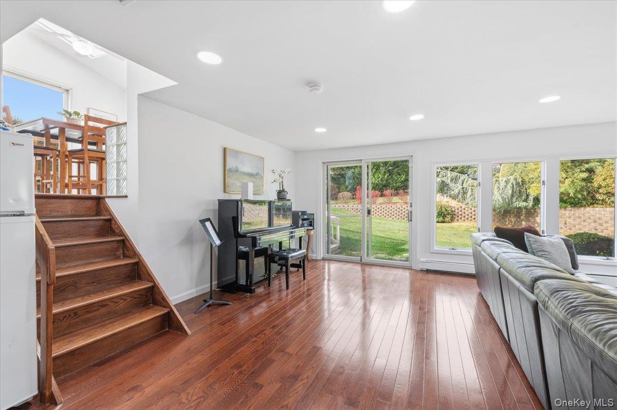 #17 photo, 59 Hazelwood Drive, מחוז נסאו Jericho , NY 11753