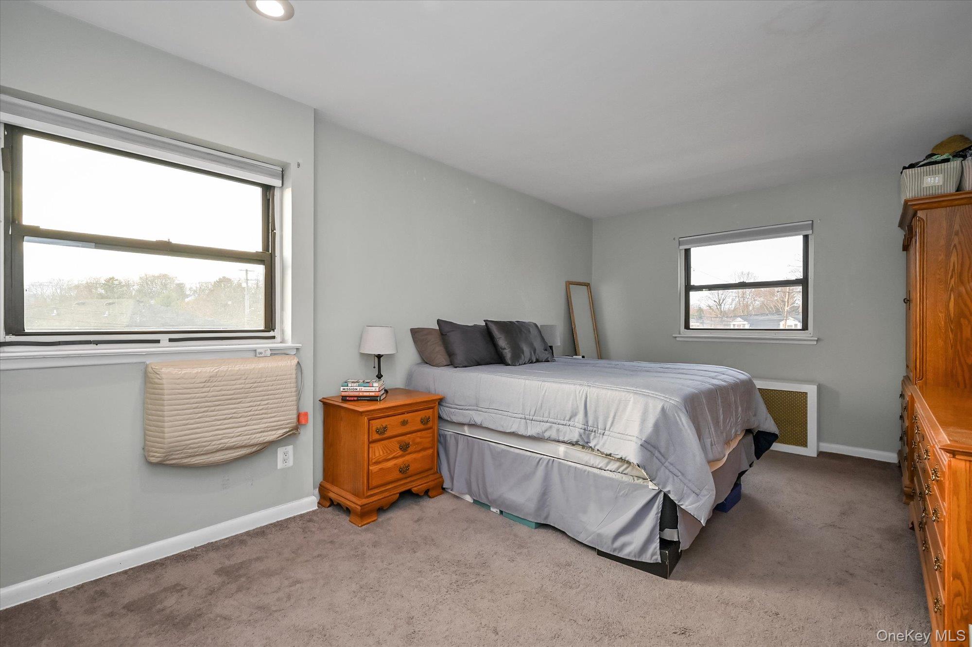 #12 photo, 25 Elizabeth Street, Farmingdale , NY 11735