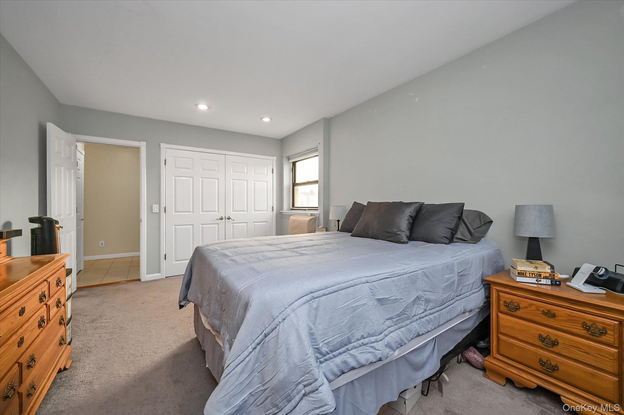 #13 photo, 25 Elizabeth Street, Farmingdale , NY 11735