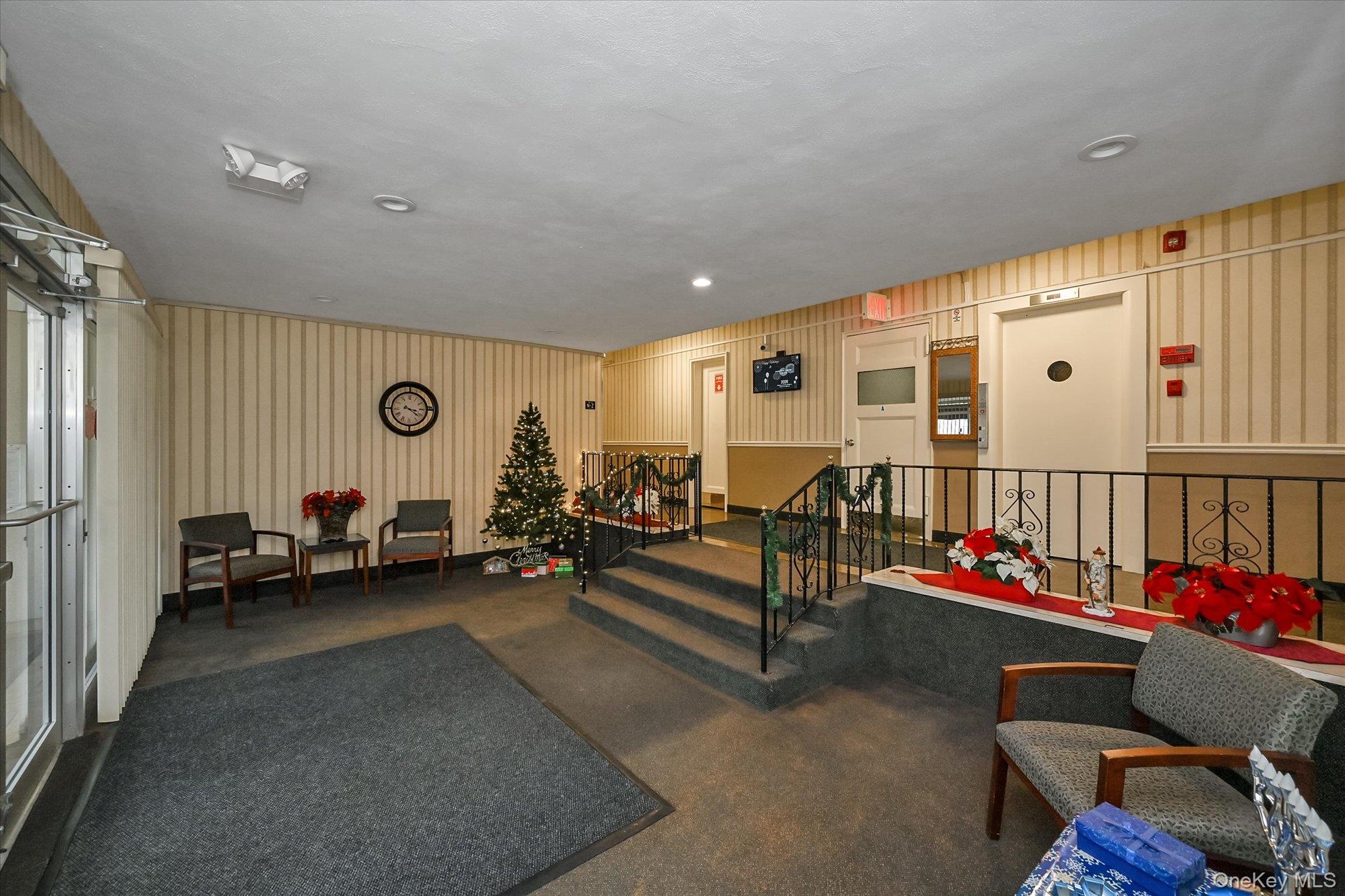 #15 photo, 25 Elizabeth Street, Farmingdale , NY 11735