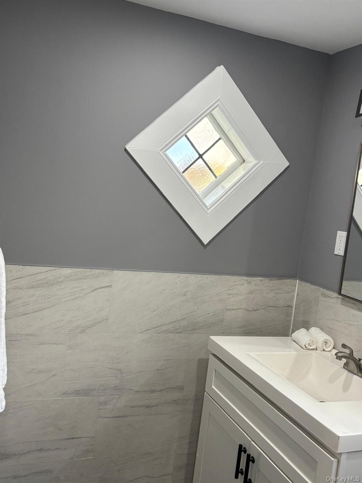 #12 photo, 130-07 225th Street, Laurelton , NY 11413