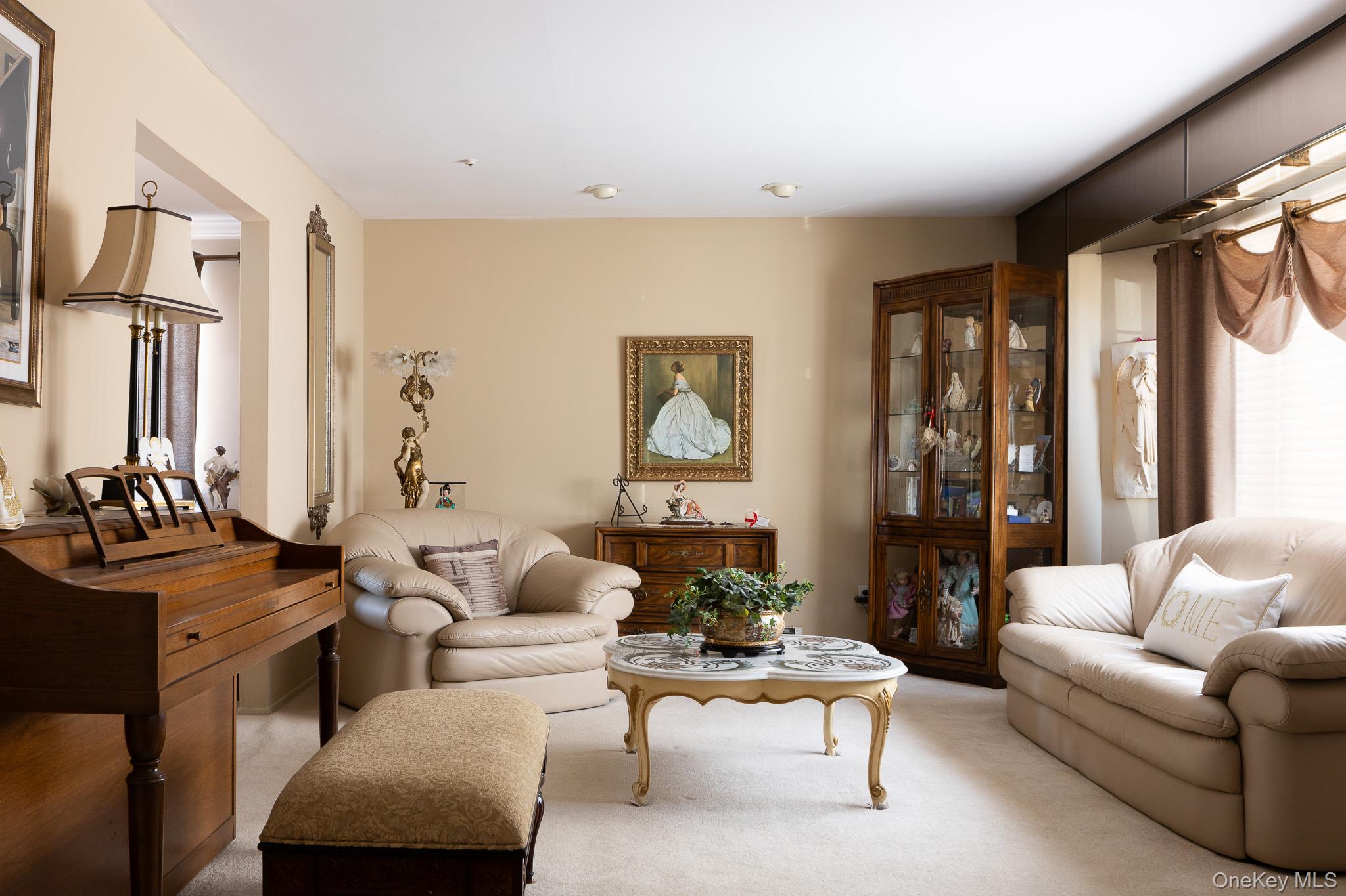 #4 photo, 53 Tulipwood Dr, 롱 아일랜드 Commack , NY 11725