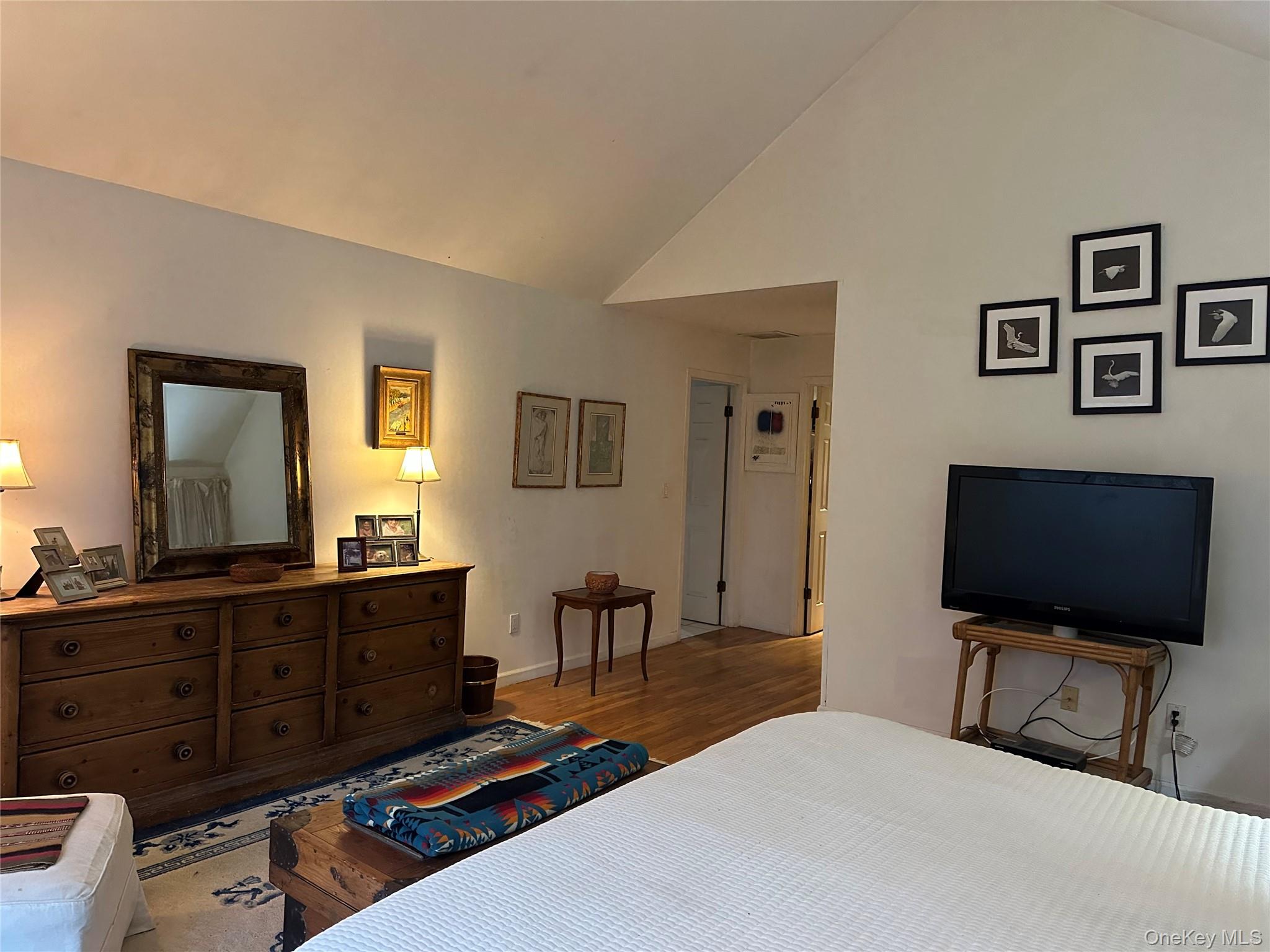 #13 photo, 9 Woodview Way, Hampton Bays , NY 11946