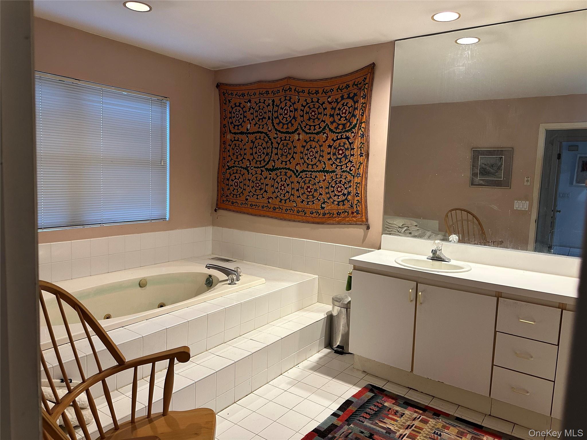 #14 photo, 9 Woodview Way, Hampton Bays , NY 11946