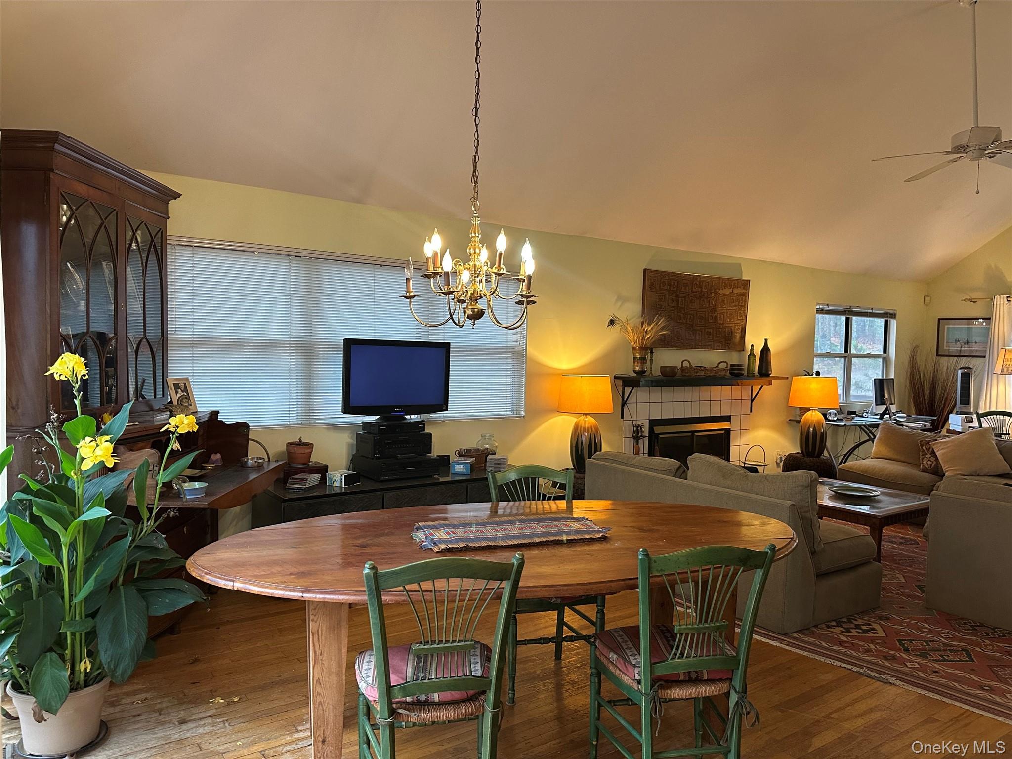 #6 photo, 9 Woodview Way, Hampton Bays , NY 11946