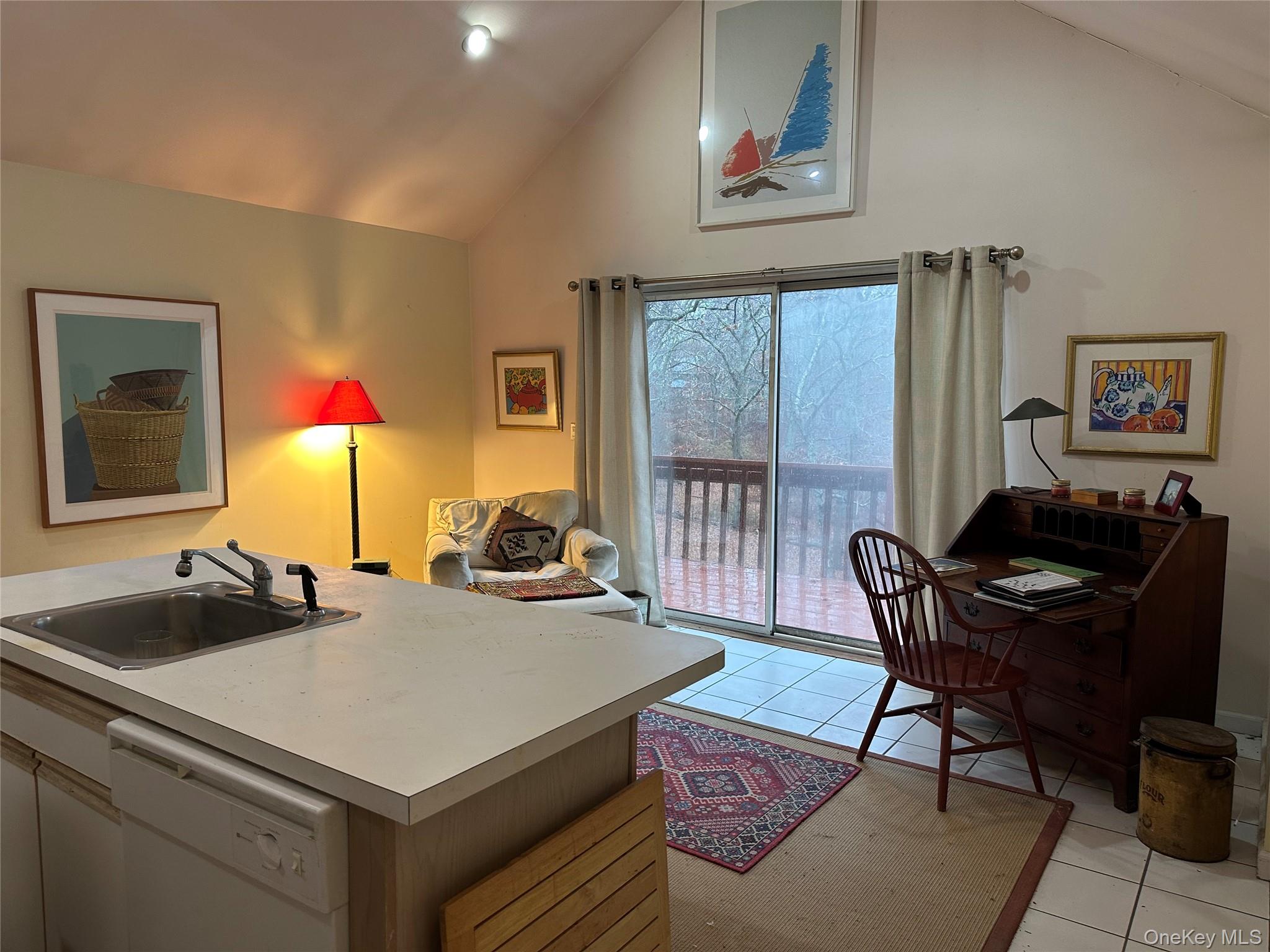 #7 photo, 9 Woodview Way, Hampton Bays , NY 11946