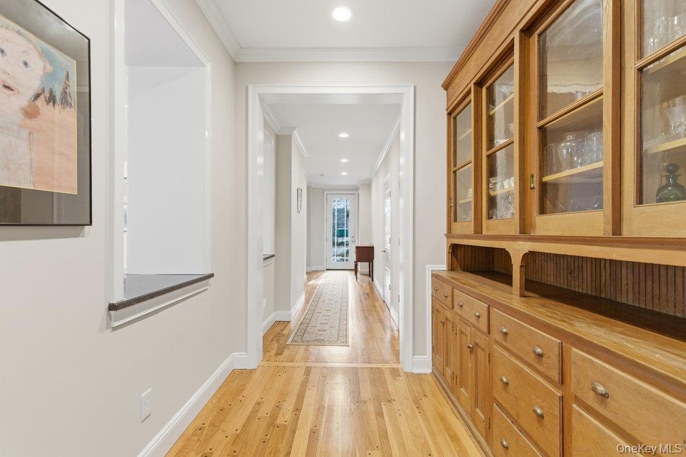 #9 photo, 5 Cedar Lane, Glen Cove , NY 11542