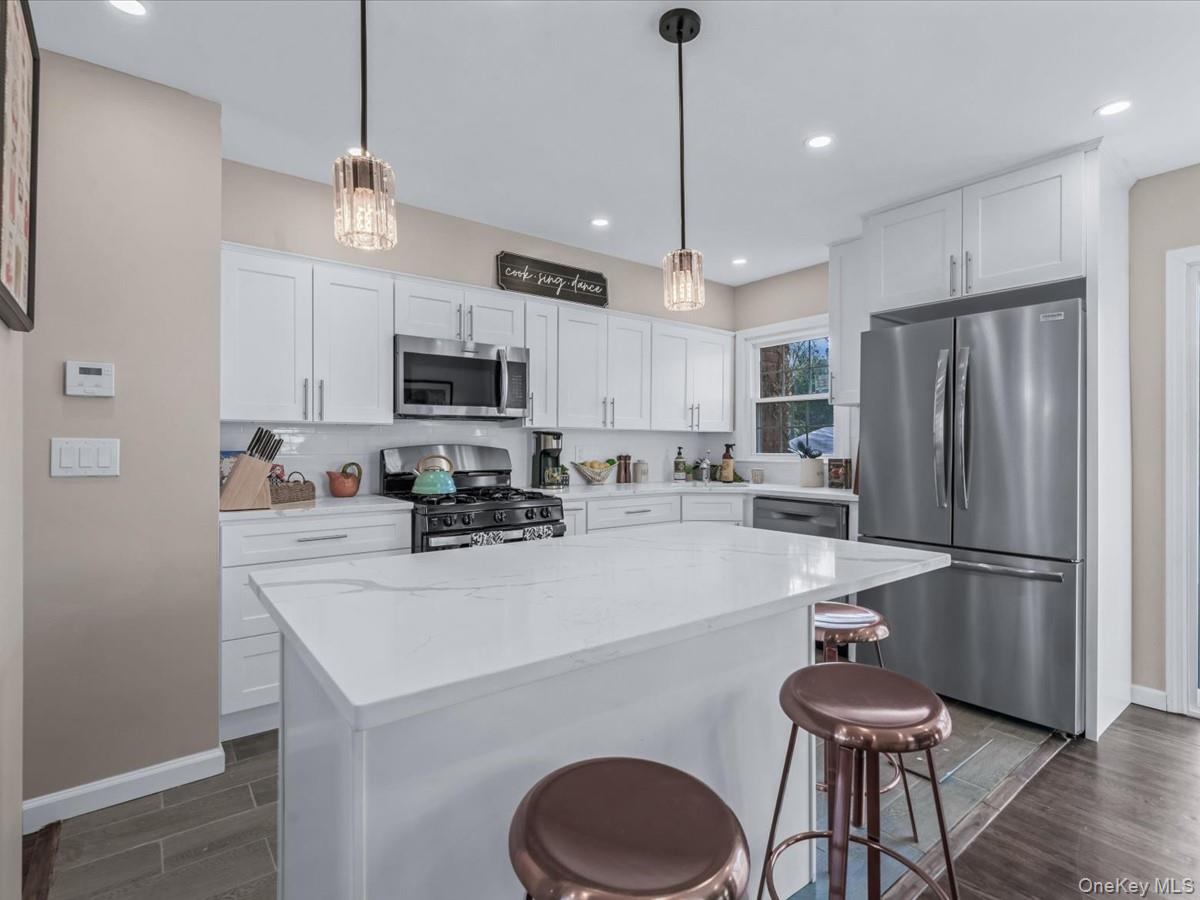 #9 photo, 10514 Van Wyck Expressway, Richmond Hill S. , NY 11419