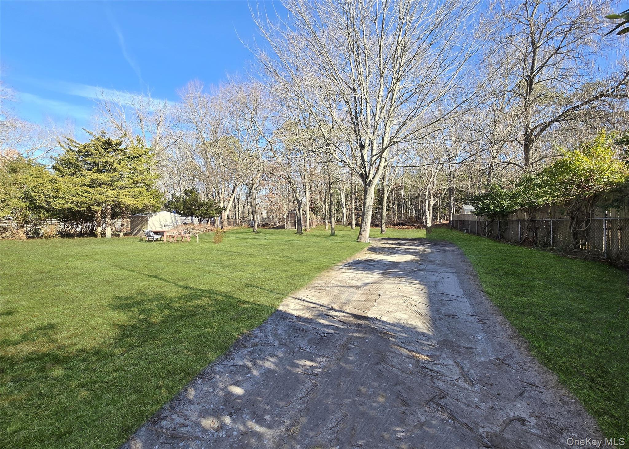 #16 photo, 207 N Evergreen Drive, Selden , NY 11784