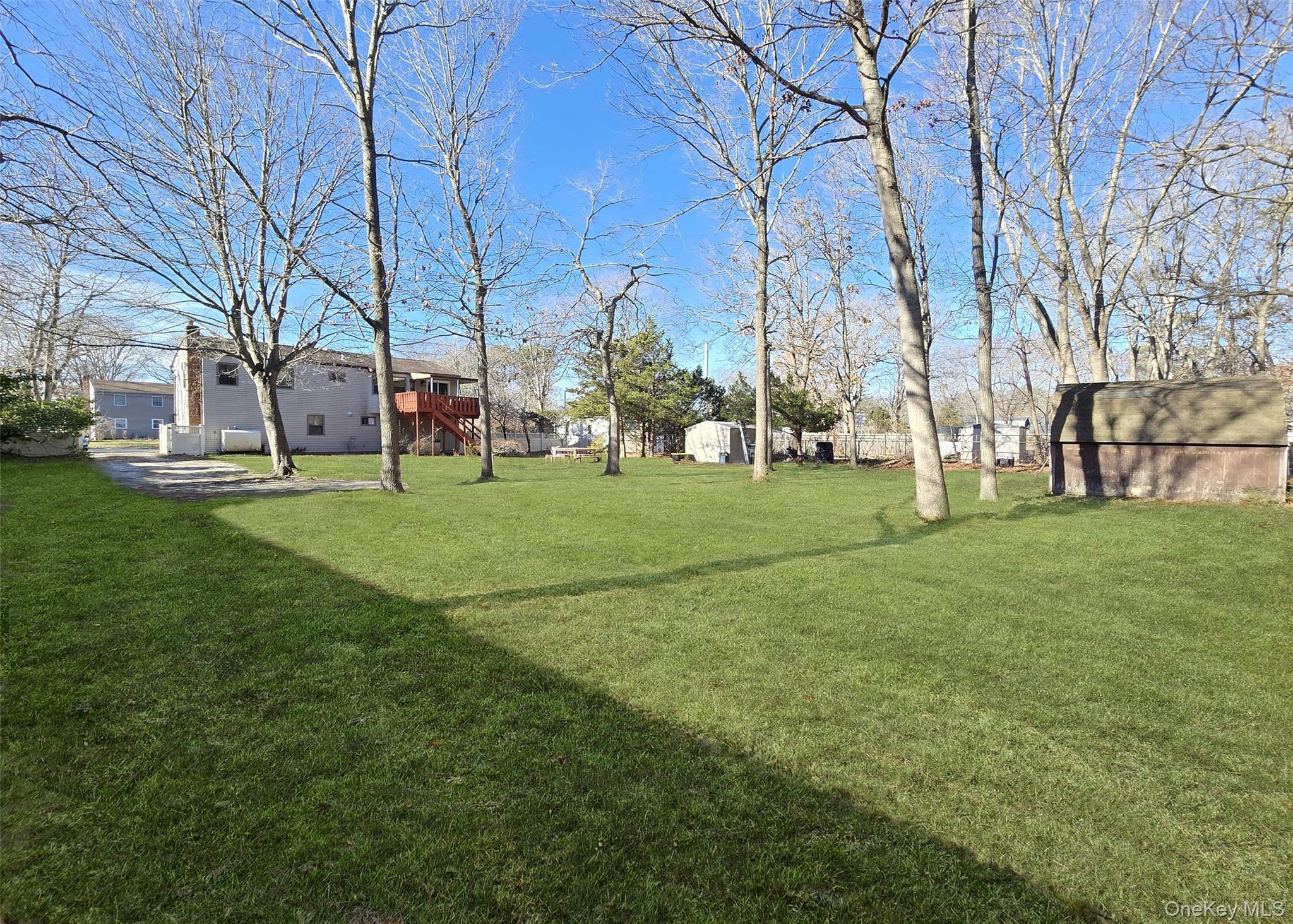 #17 photo, 207 N Evergreen Drive, Selden , NY 11784