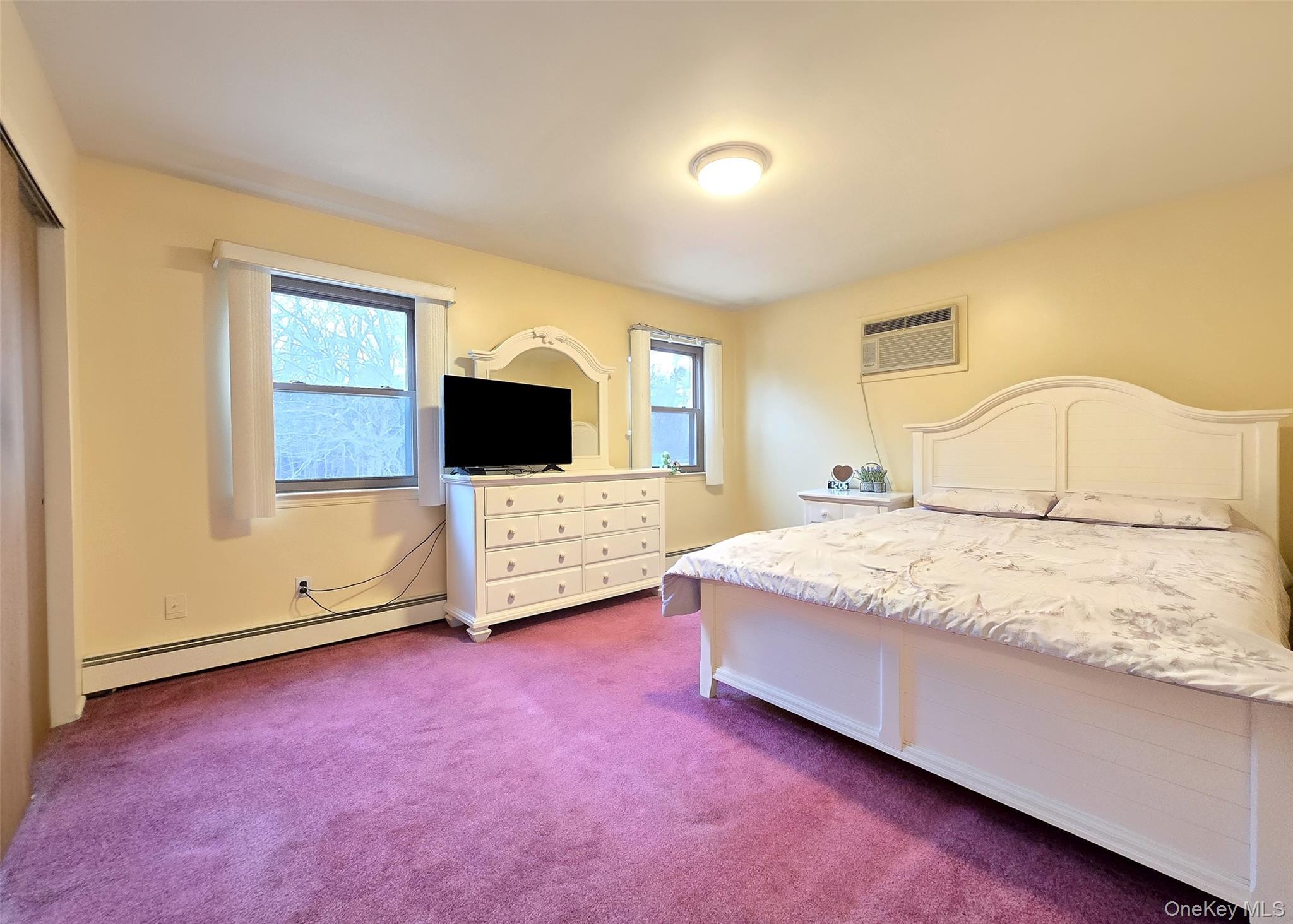 #8 photo, 207 N Evergreen Drive, Selden , NY 11784