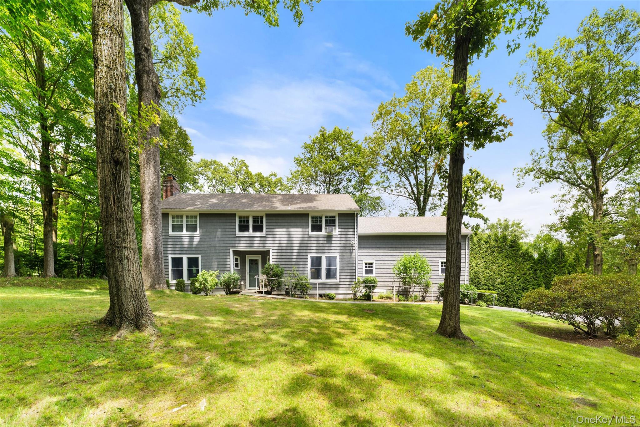 #1 photo, 285 Old Colony Road, Hartsdale , NY 10530