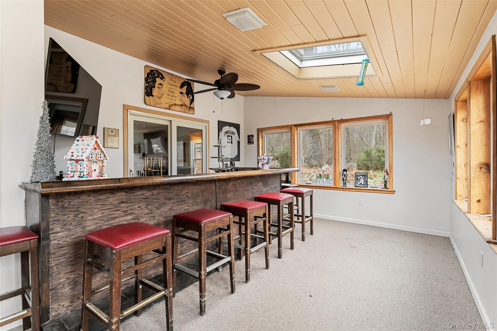 #15 photo, 285 Old Colony Road, Hartsdale , NY 10530