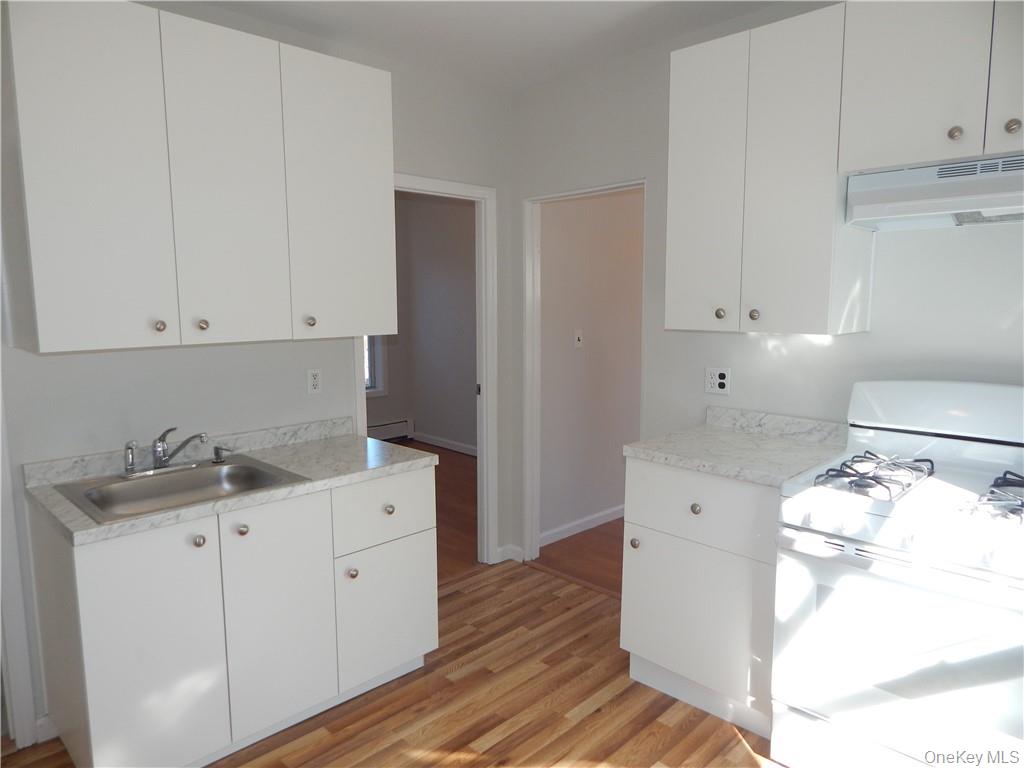 #4 photo, 5 John Street, Tarrytown , NY 10591